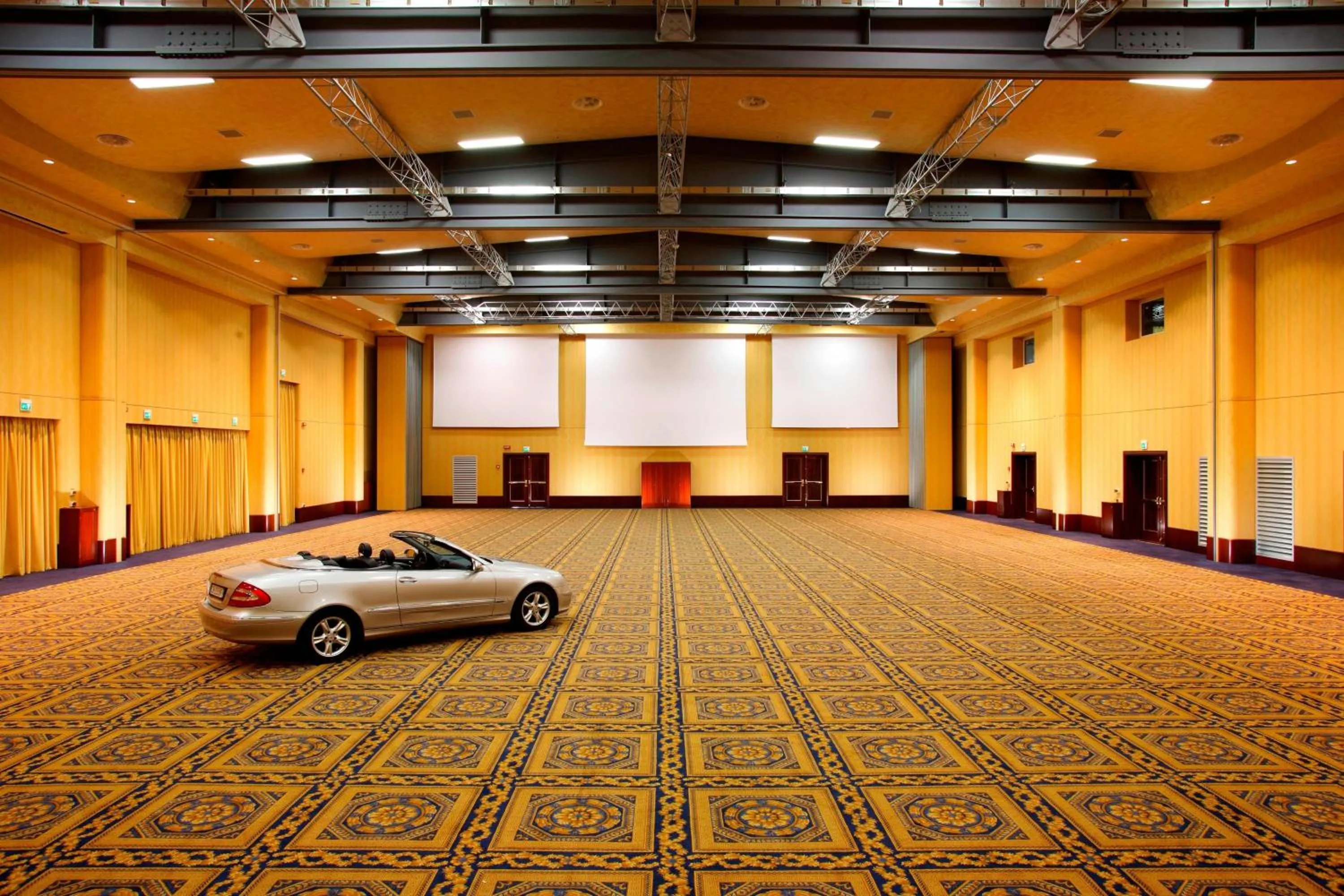 Meeting/conference room in Rome Marriott Park Hotel