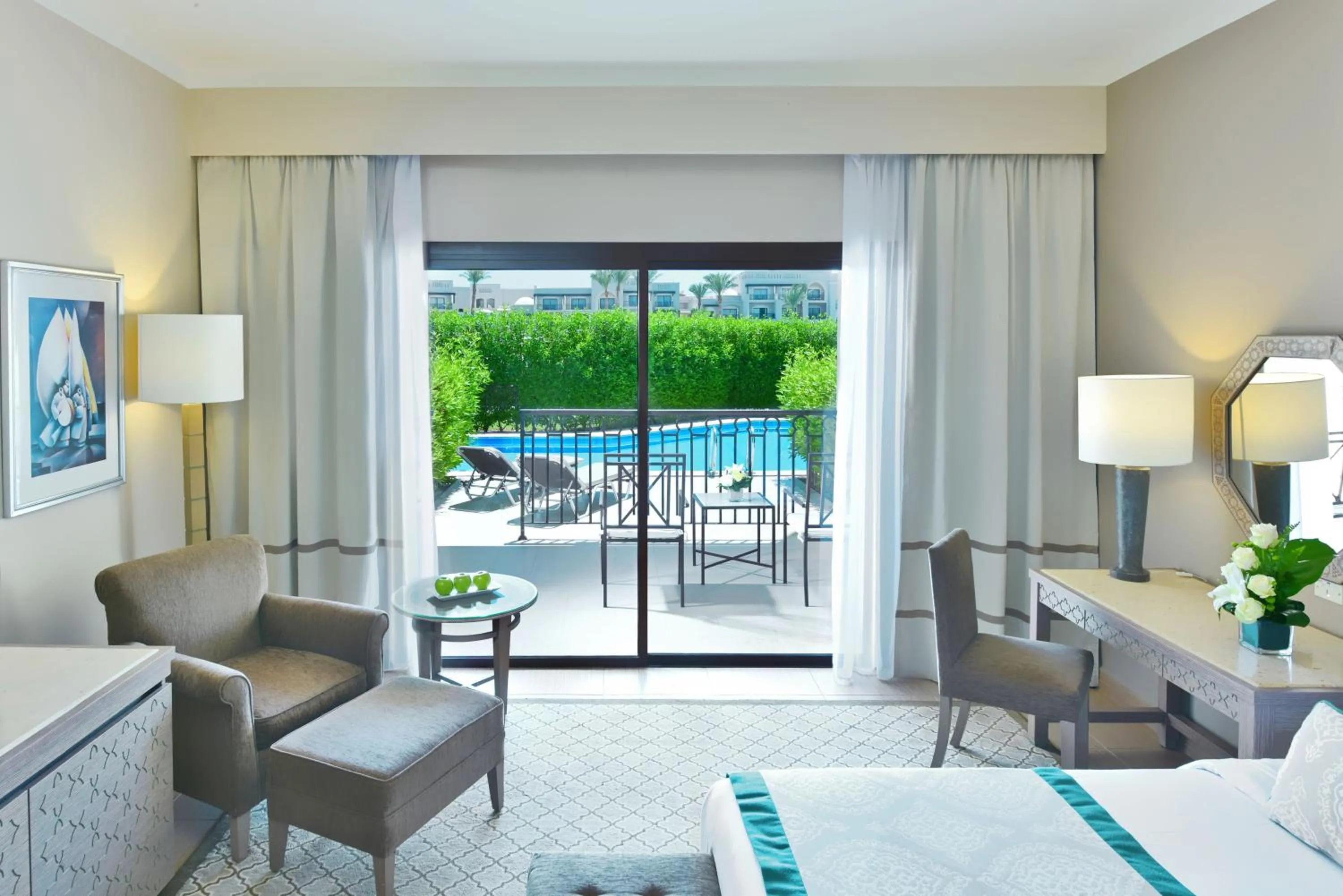 Pool view, Bed in Steigenberger Alcazar