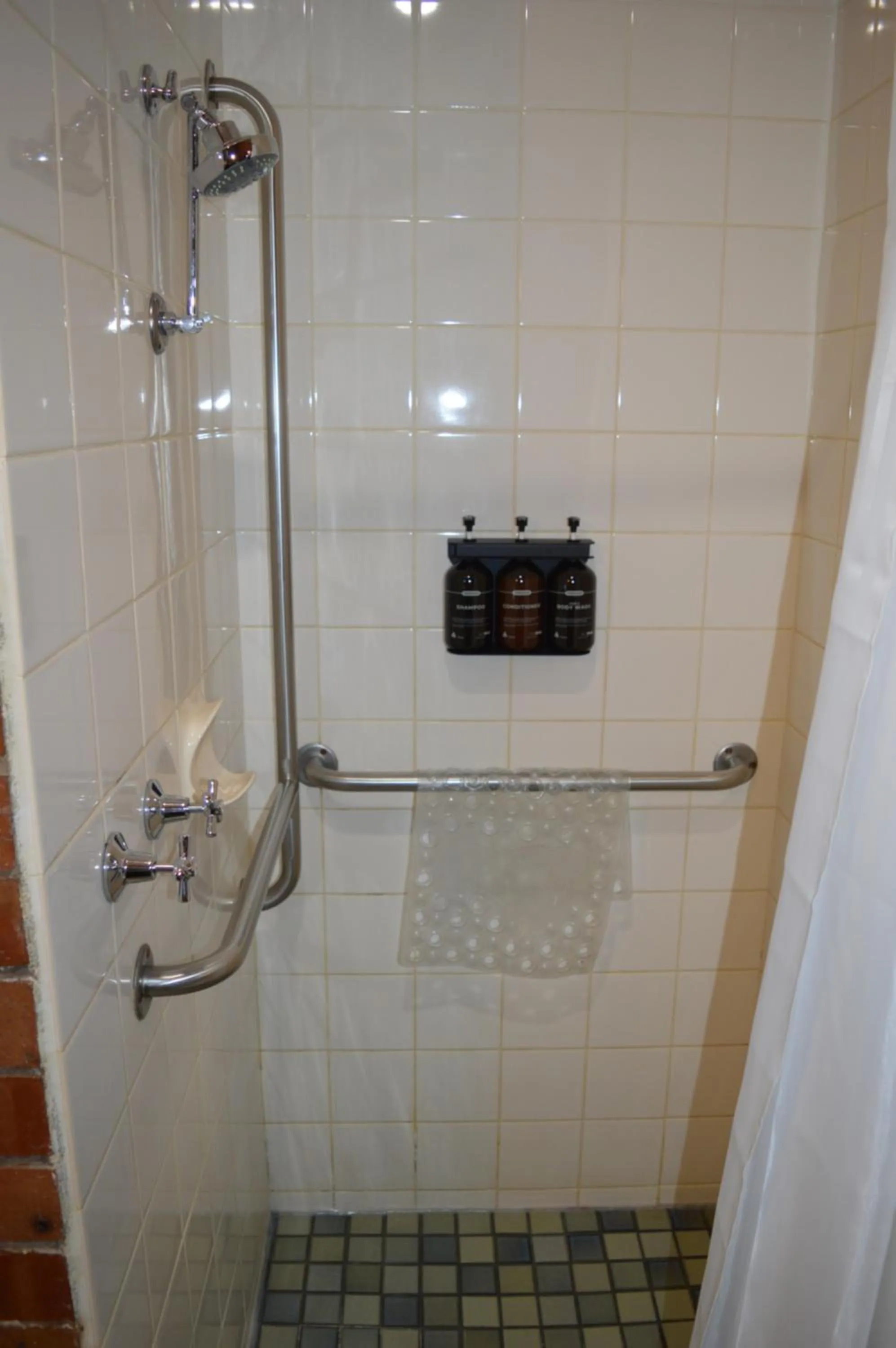 Bathroom in Two Rivers Motel