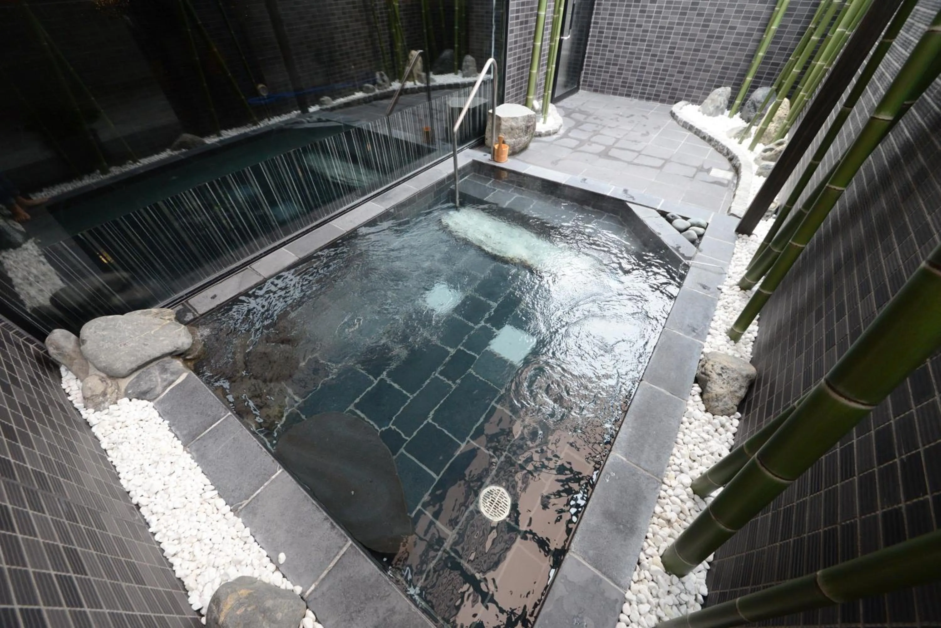 Open Air Bath in Hotel Route Inn Grand Ueda Ekimae