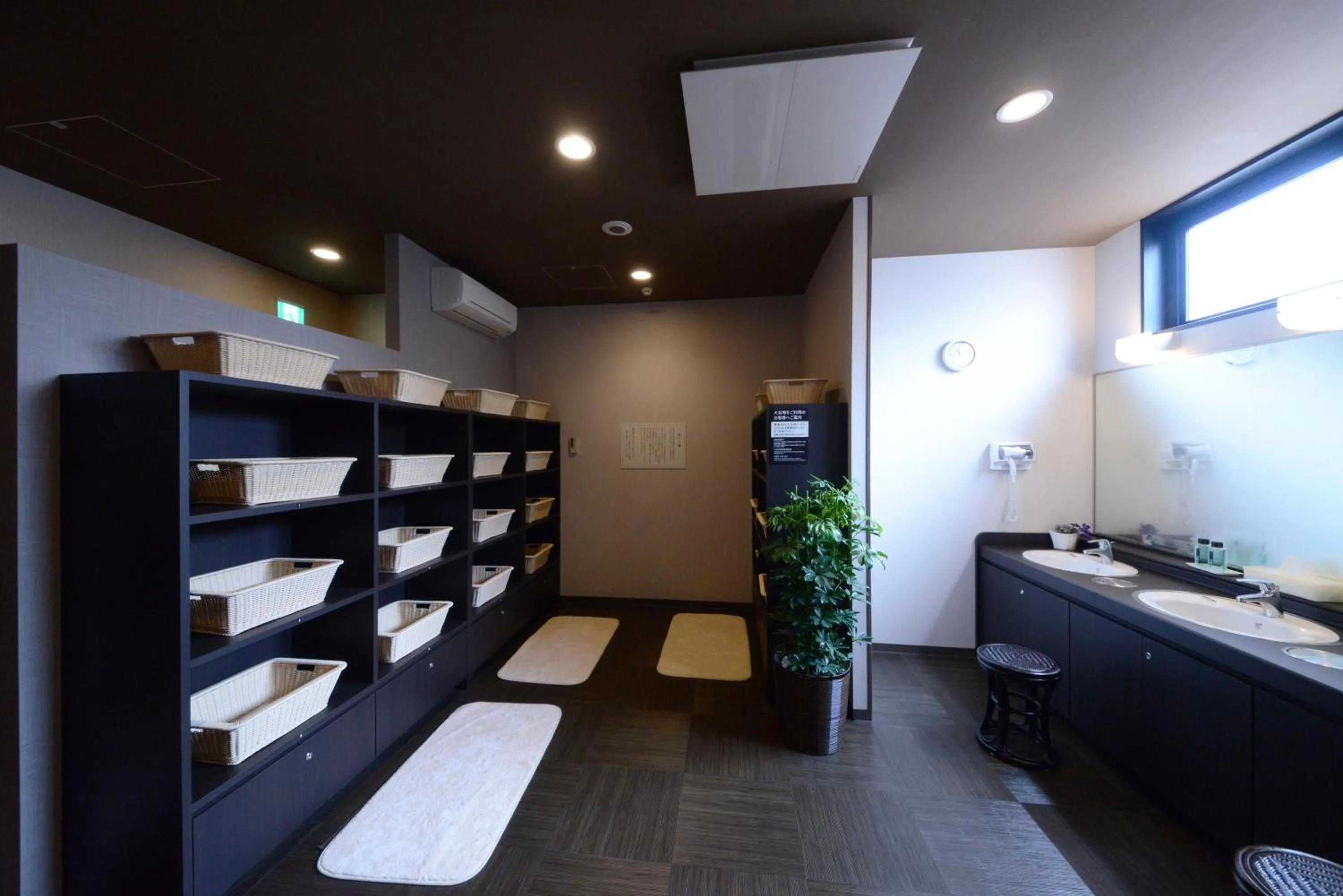 Public Bath, Bed in Hotel Route Inn Grand Ueda Ekimae