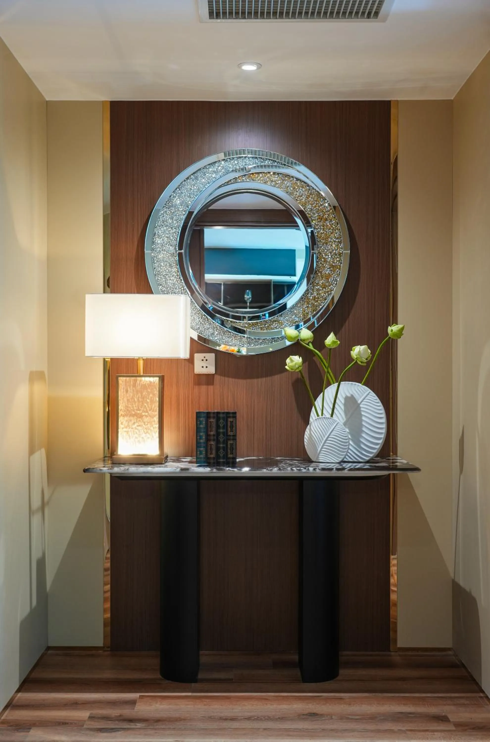 Starcity Hotel & Condotel Beachfront Nha Trang