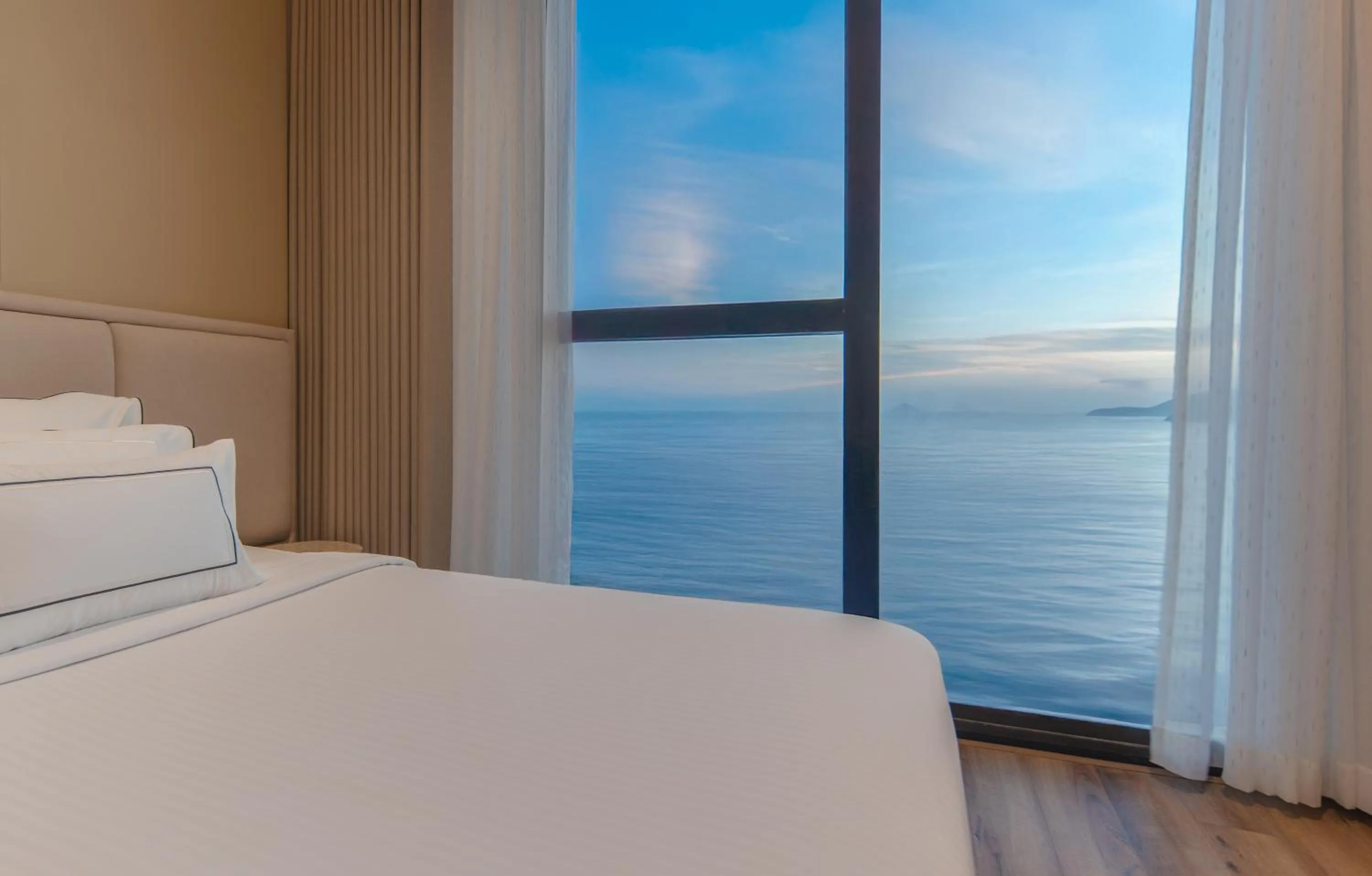 Bed in Starcity Hotel & Condotel Beachfront Nha Trang