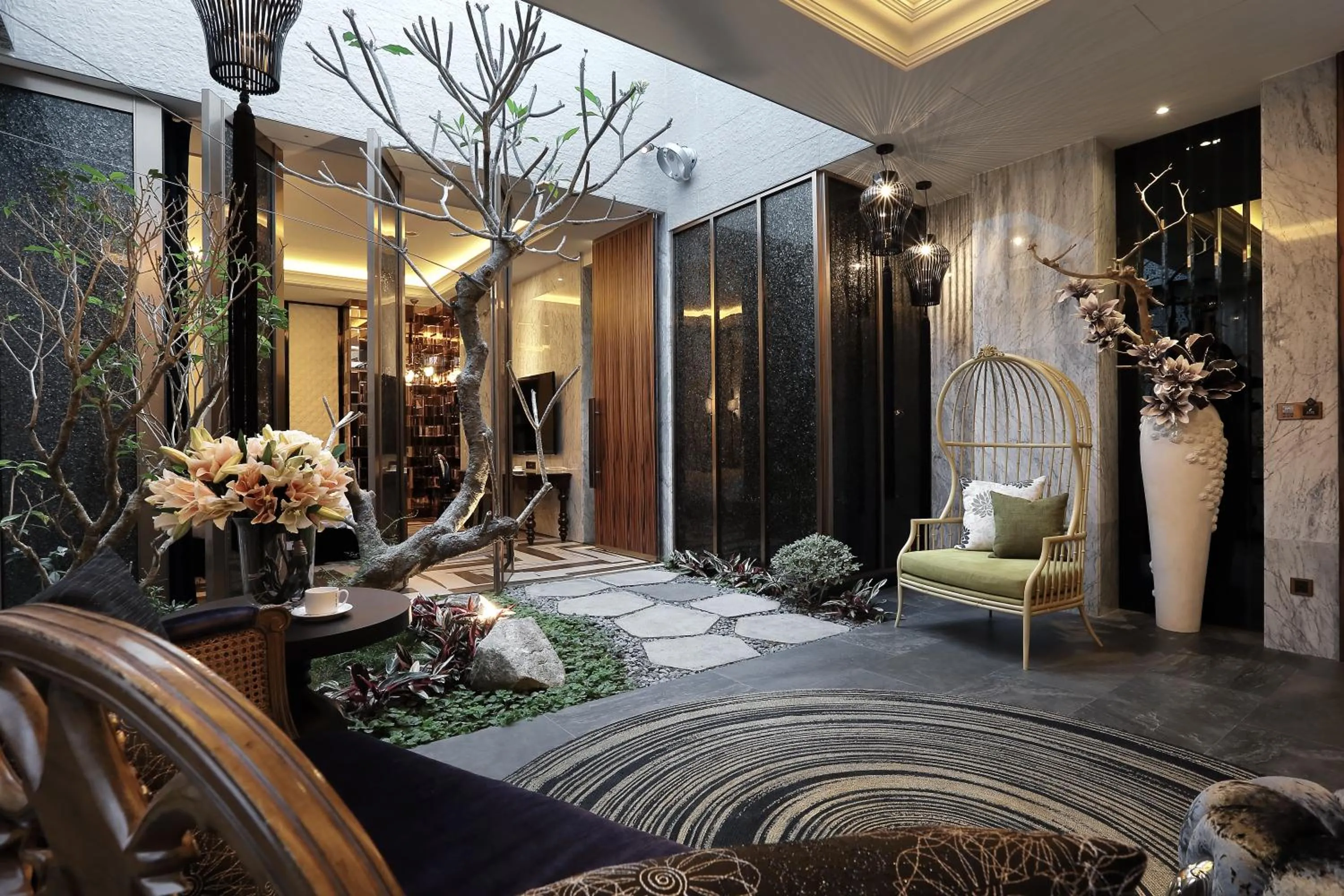 Seating area, Bed in Shuei Wu Villa