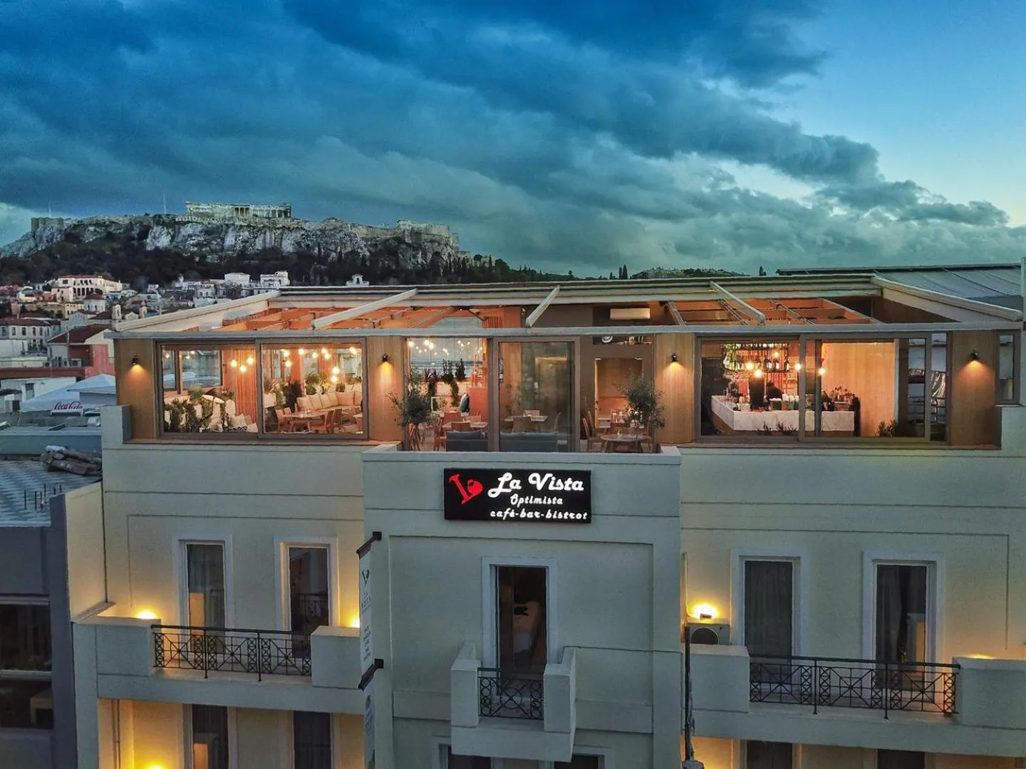 Property building in Lotus Center