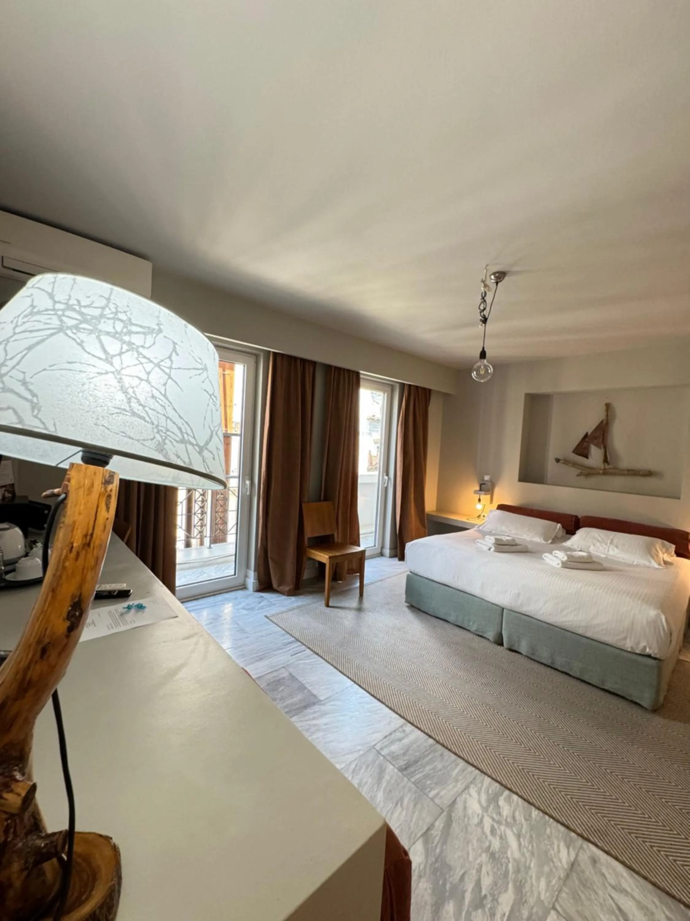 Bedroom, Bed in Lotus Center