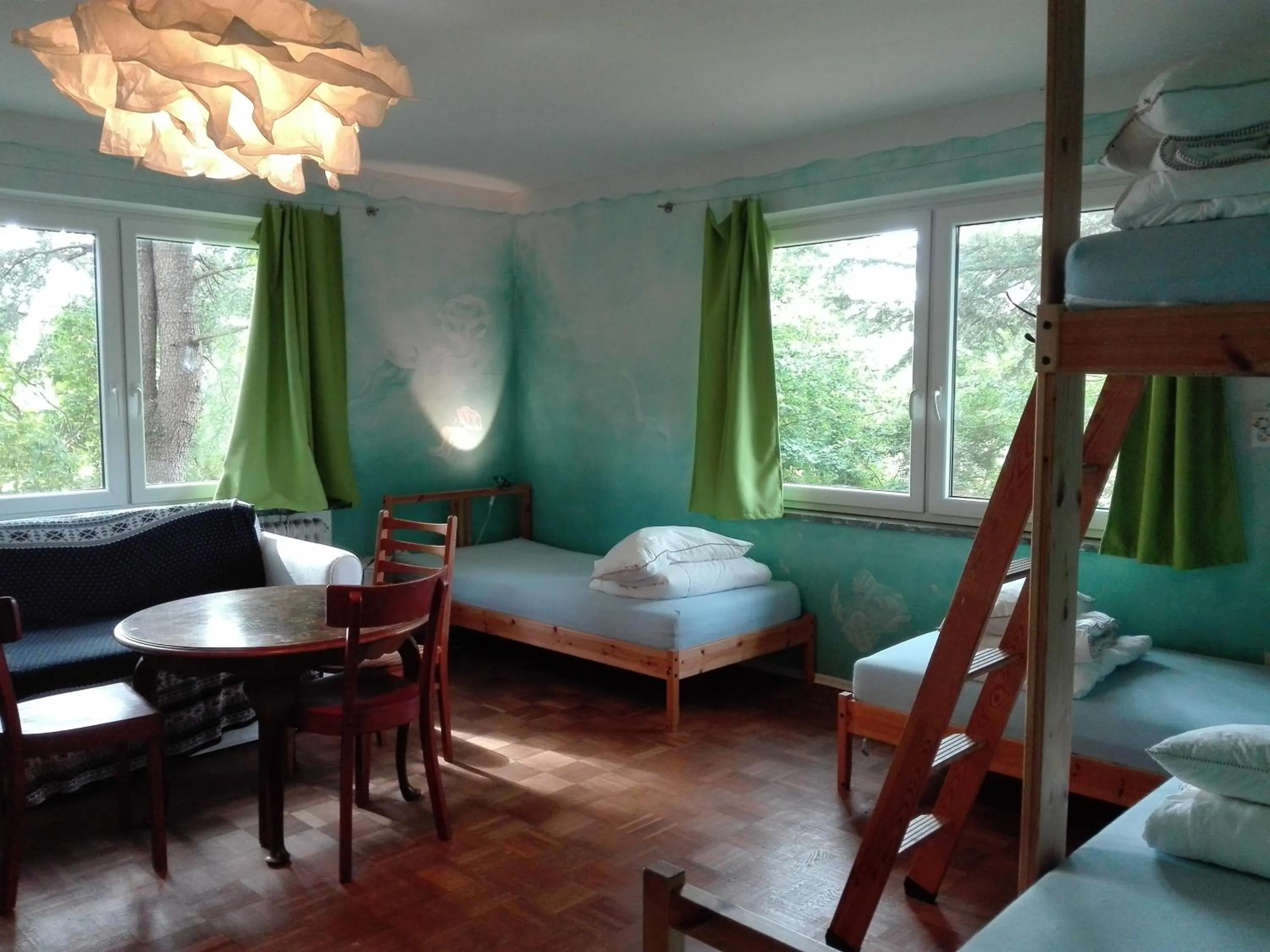 Photo of the whole room, Bed in Peanuts Hostel & Meer