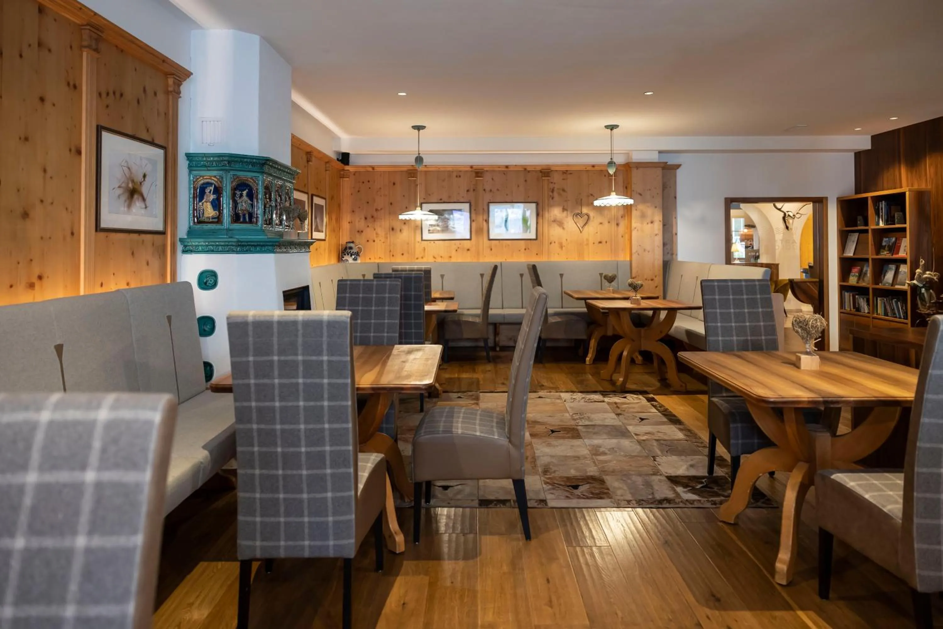 Restaurant/places to eat in Artnatur Dolomites Hotel & Spa