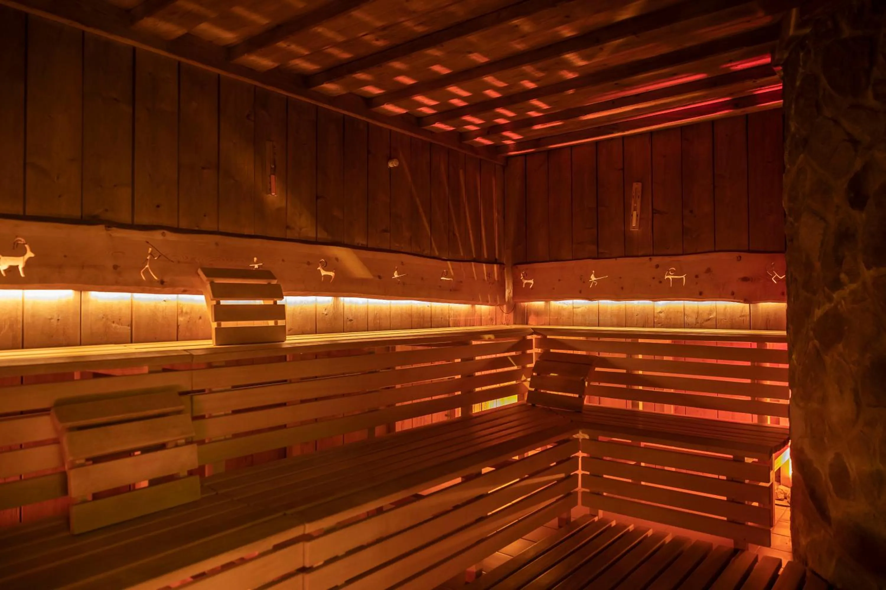 Spa and wellness centre/facilities in Artnatur Dolomites Hotel & Spa