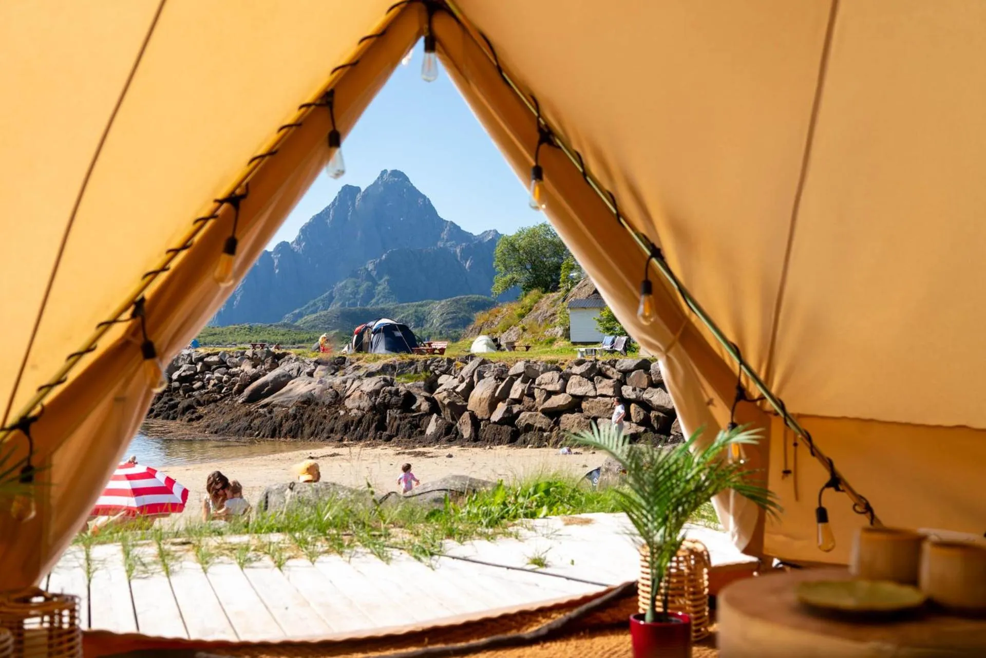 Day in Skårungen - Hotel, Cabins and Camping