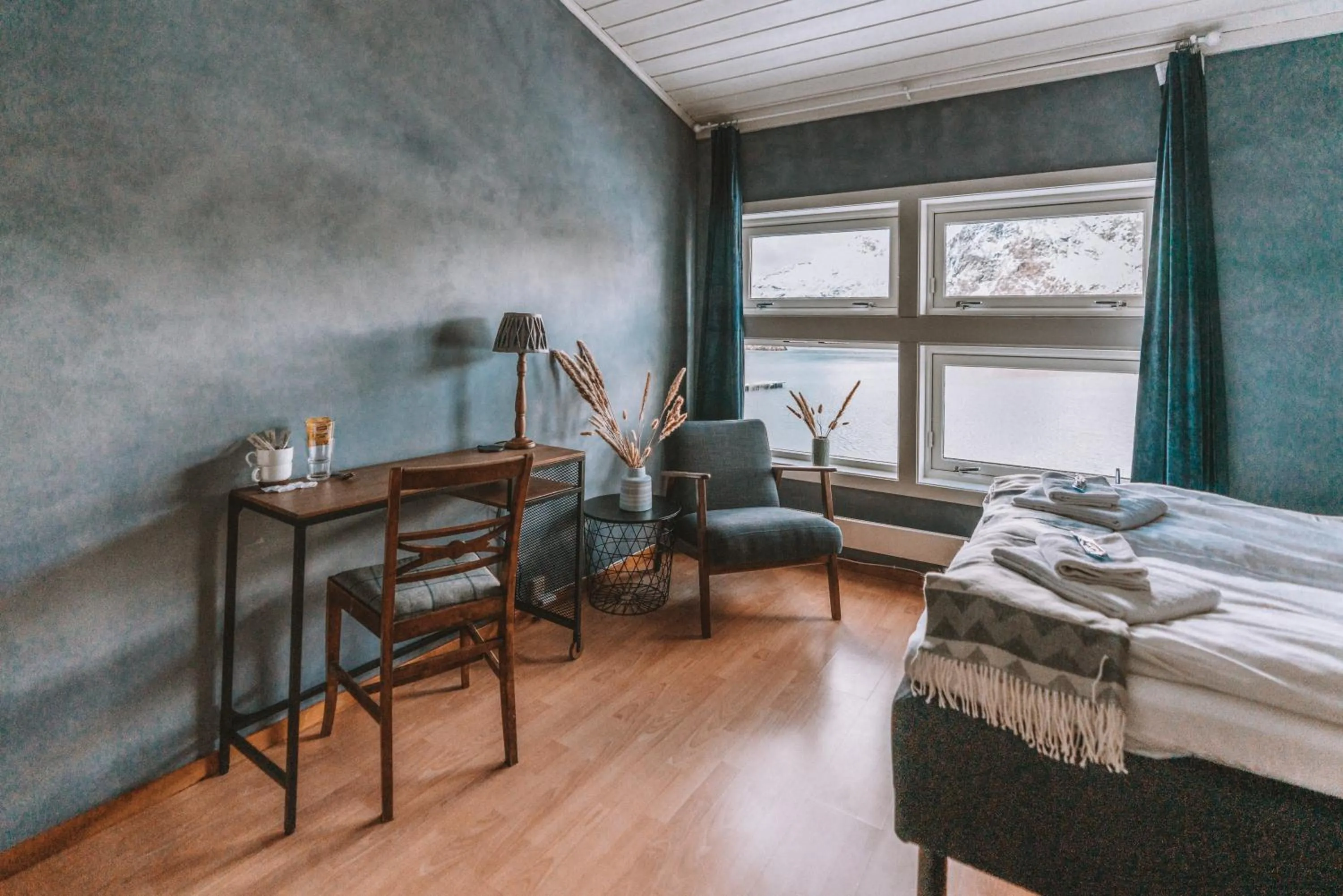 Bedroom, Bed in Skårungen - Hotel, Cabins and Camping