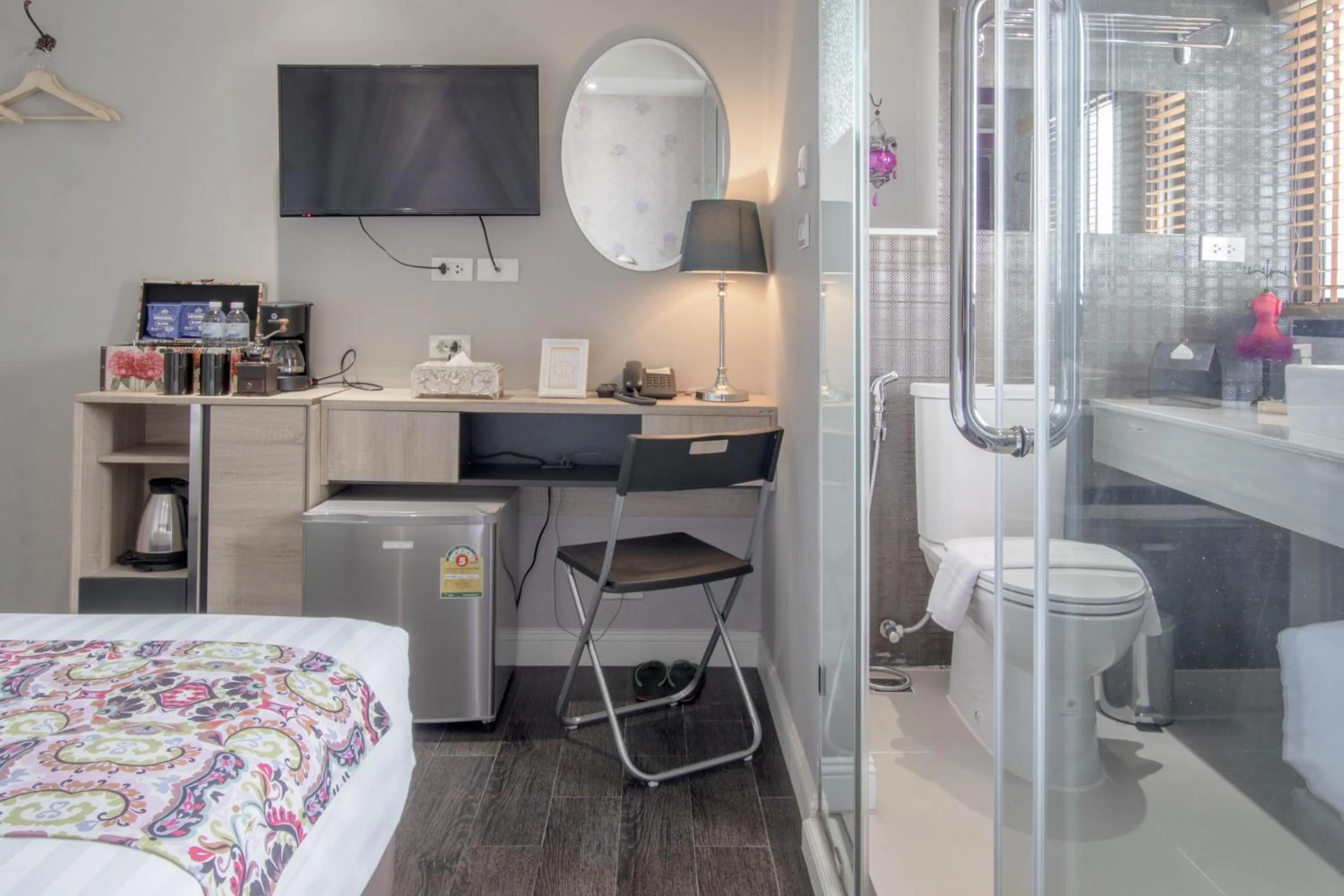 Photo of the whole room, Bed in The Star of Sathorn