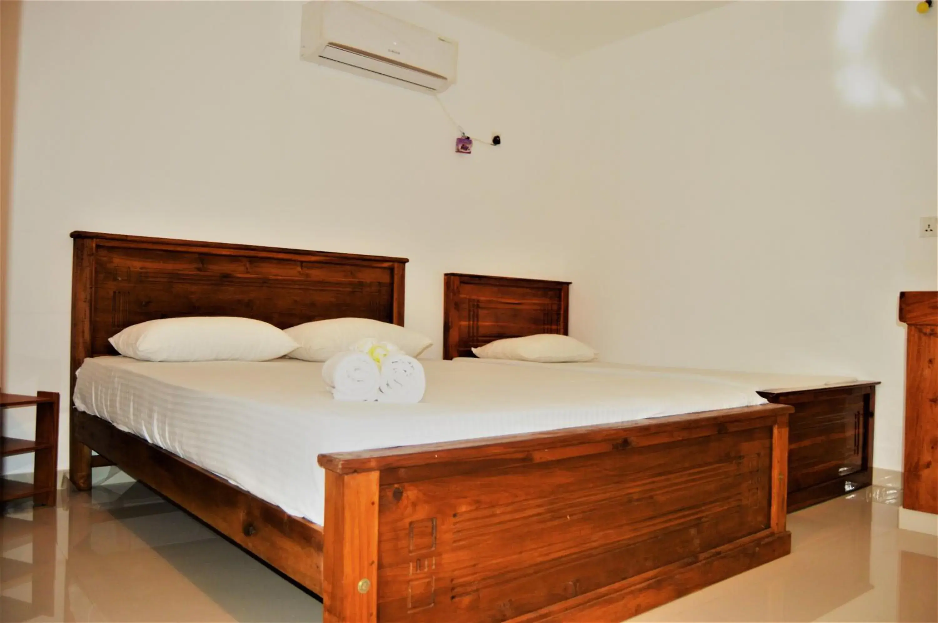 Double Room with Extra Bed in Shim Beach Resort Double Room with Extra Bed in Shim Beach Resort