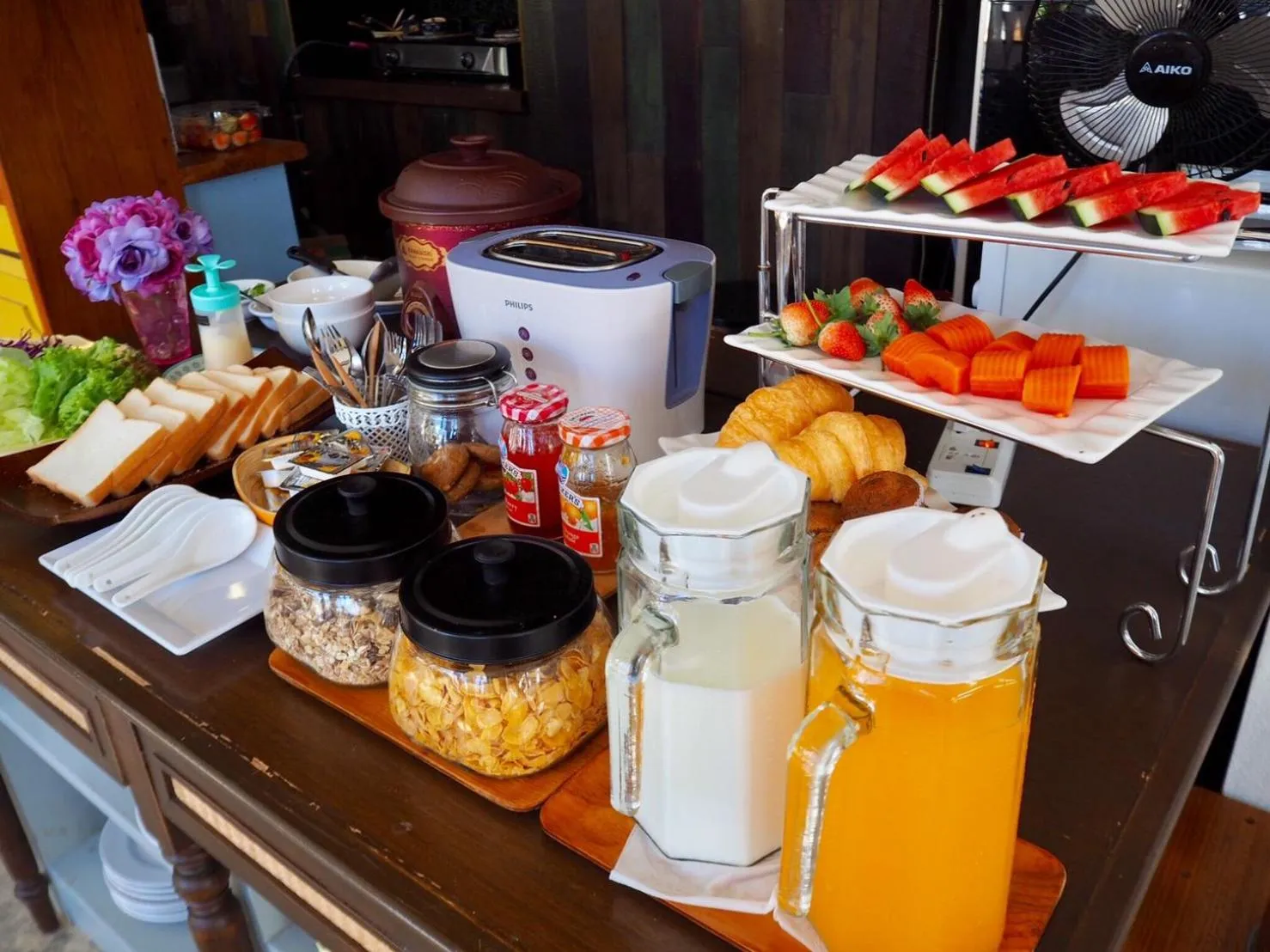 Food and drinks in Pai Cherkaew Boutique House