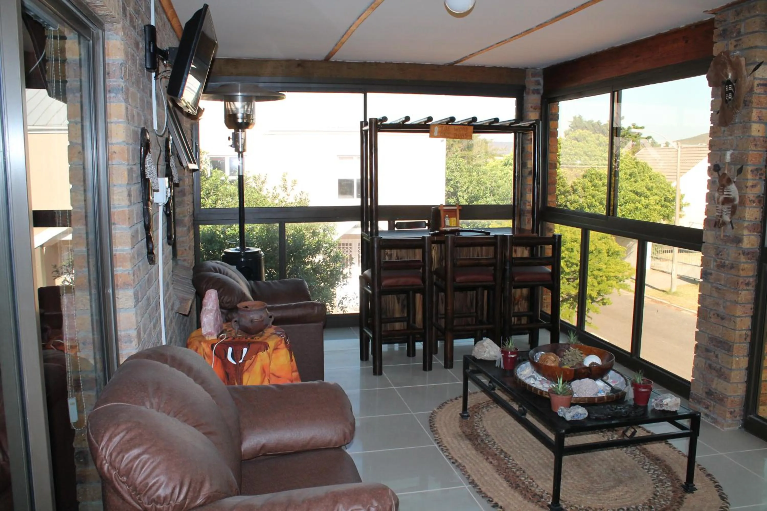 Patio in Quest Bed And Breakfast