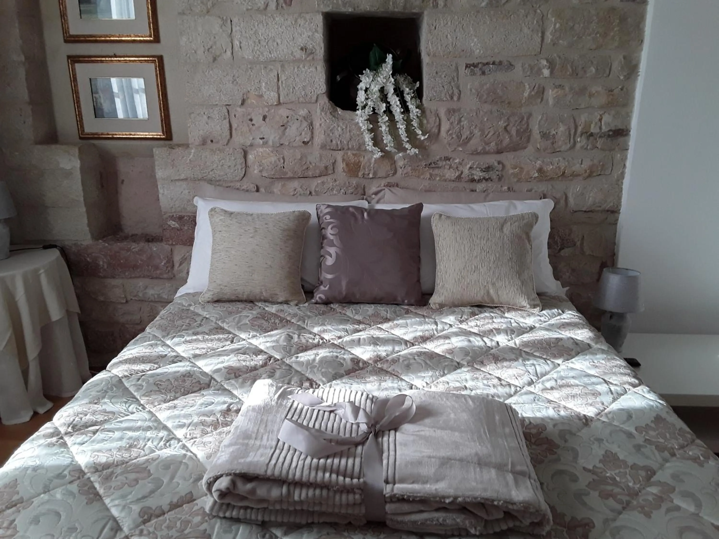 Bedroom, Bed in Suite Assisi