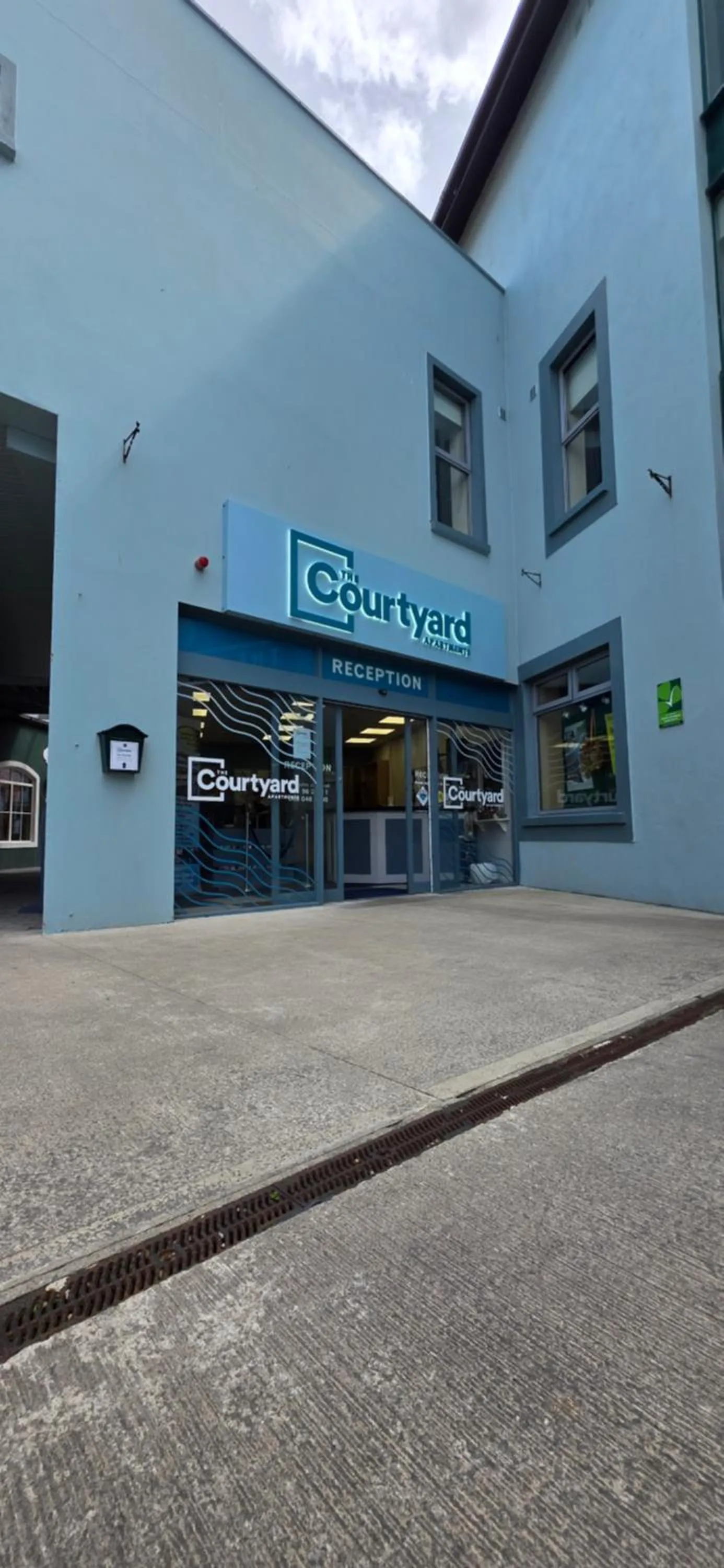 The Courtyard Apartments