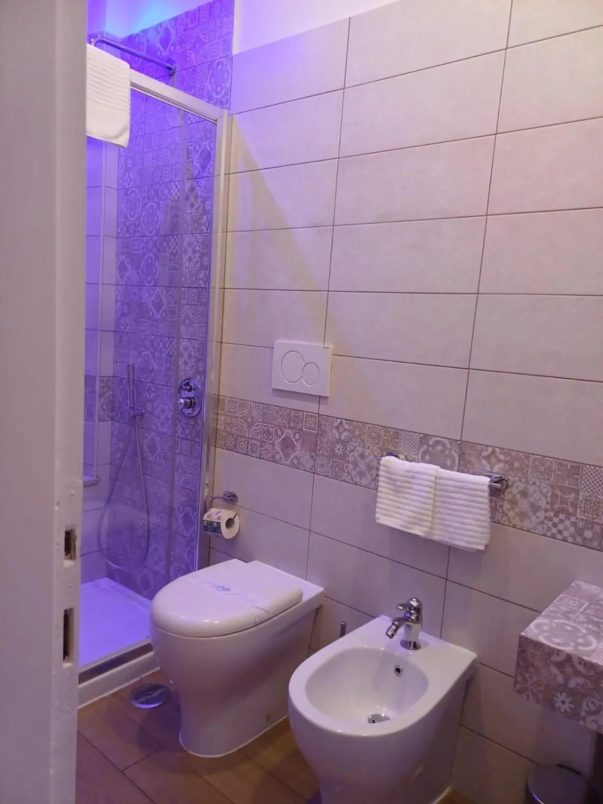 Bathroom in Apollo Apartments Colosseo