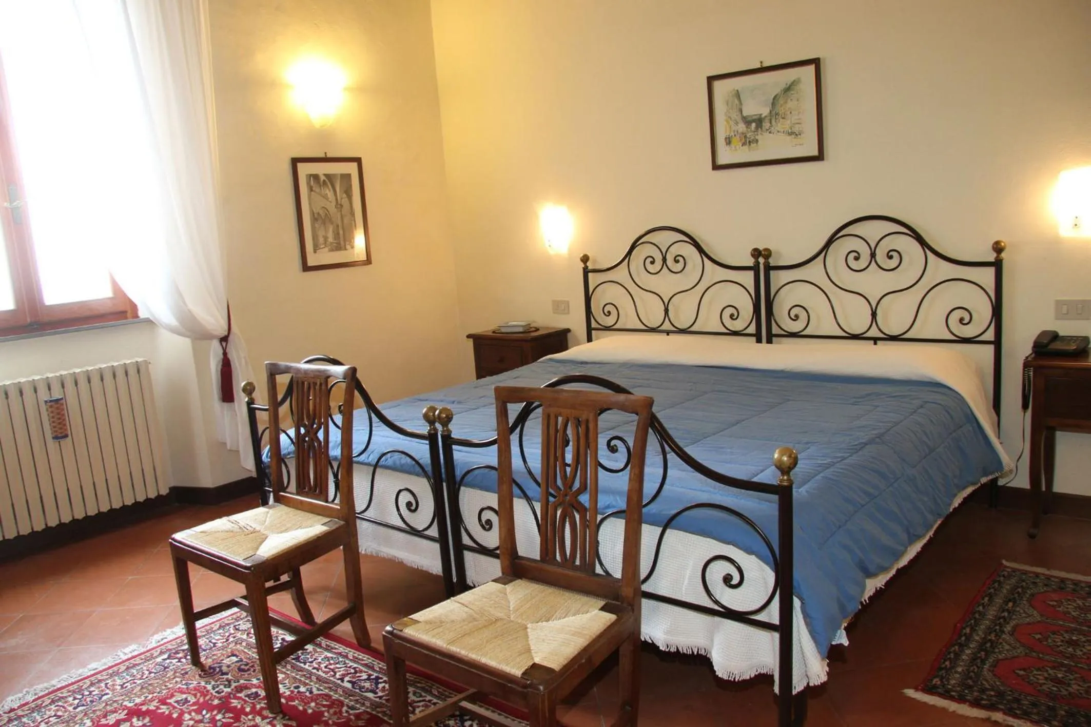 Day, Bed in B&B L'Agnolo Di Caroti Cinzia