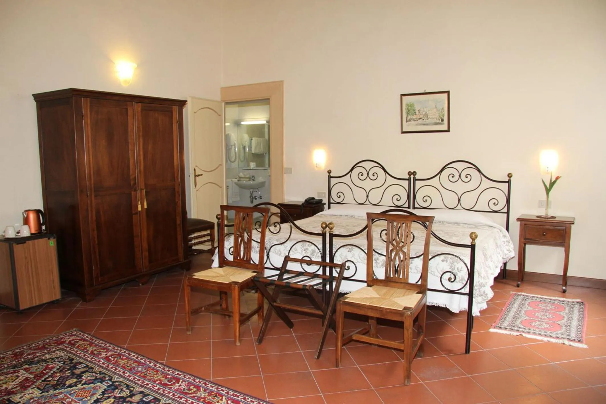 Photo of the whole room in B&B L'Agnolo Di Caroti Cinzia