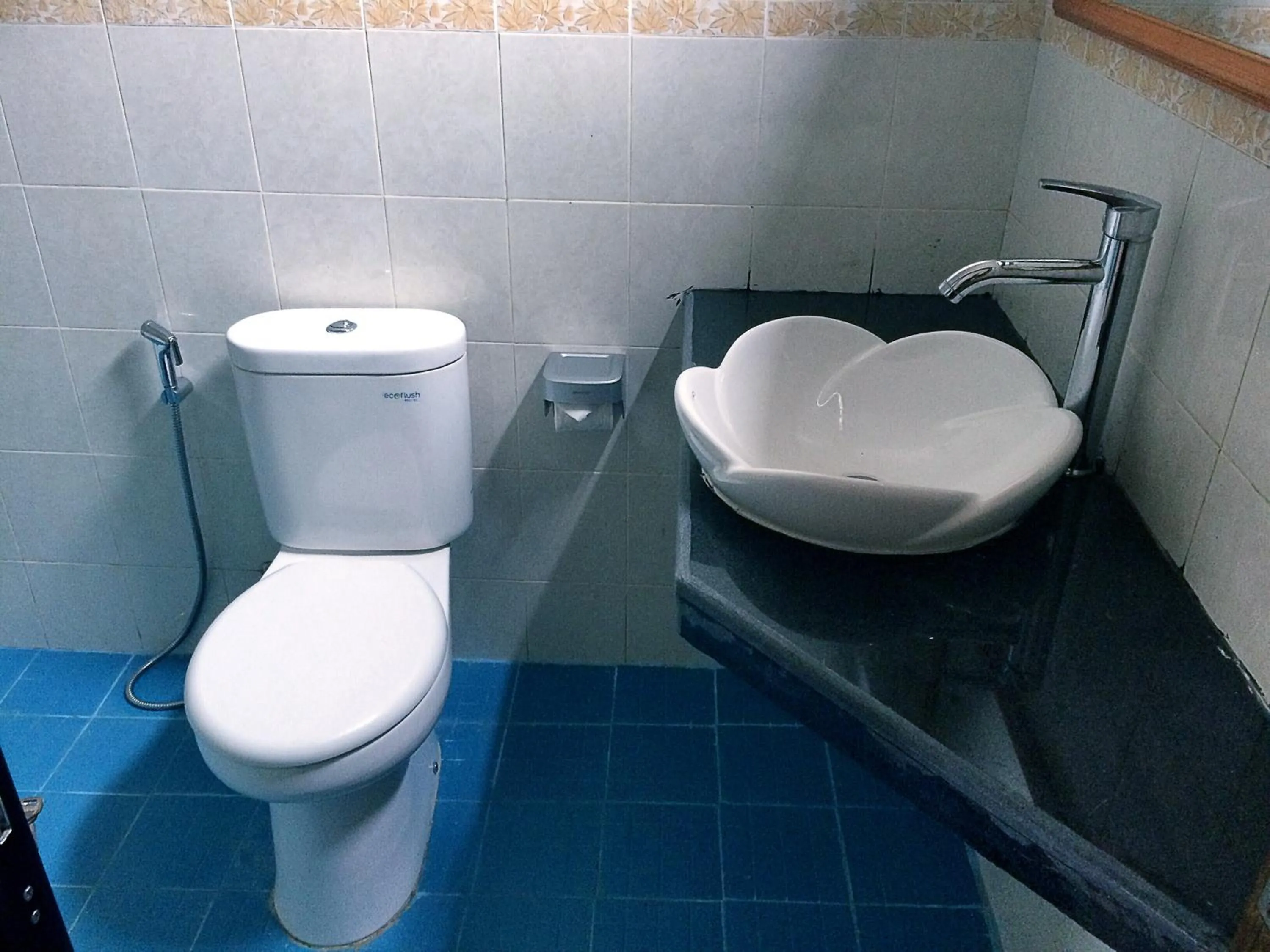 Toilet in Chillhouse Lembongan