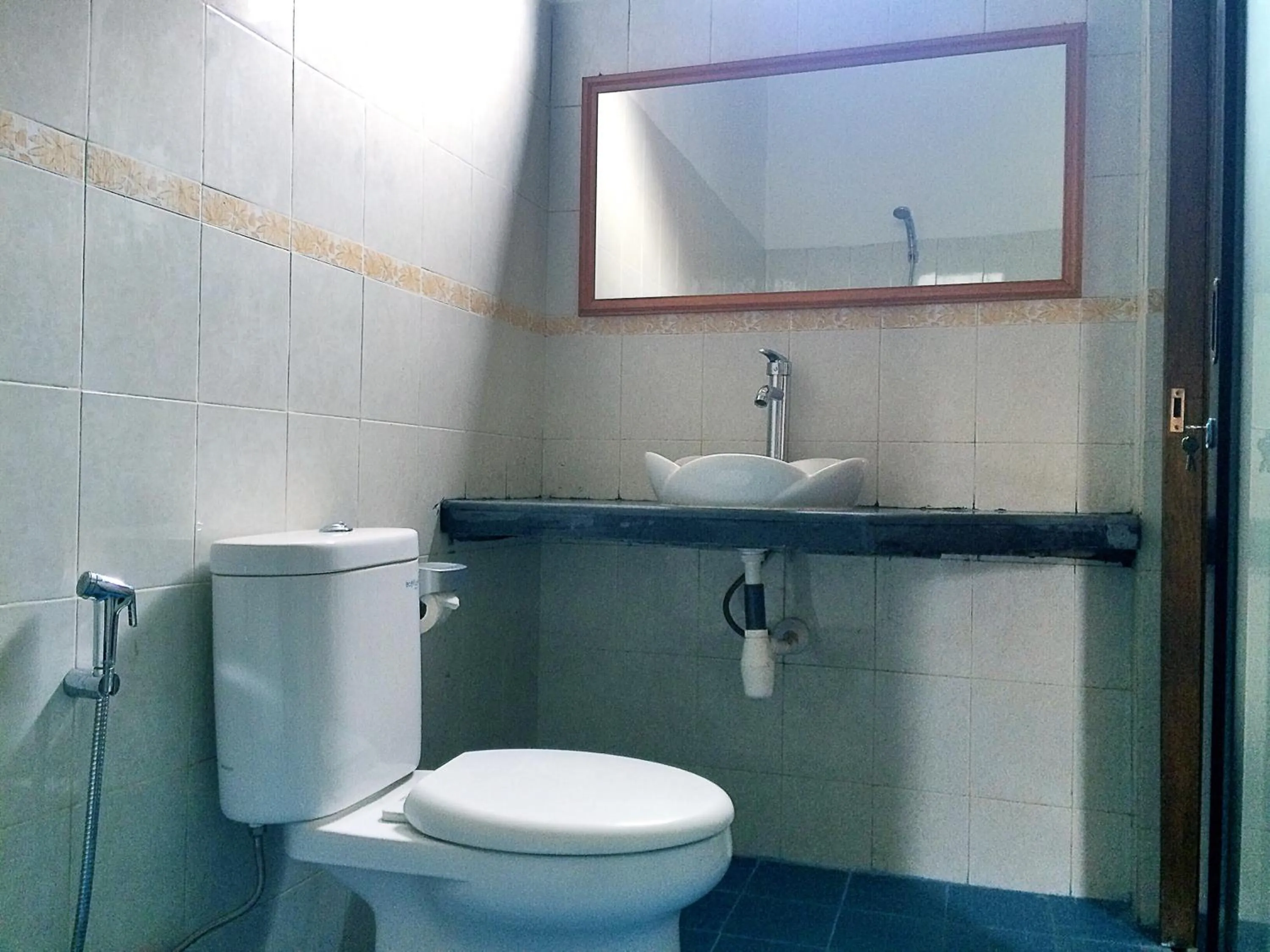 Bathroom in Chillhouse Lembongan