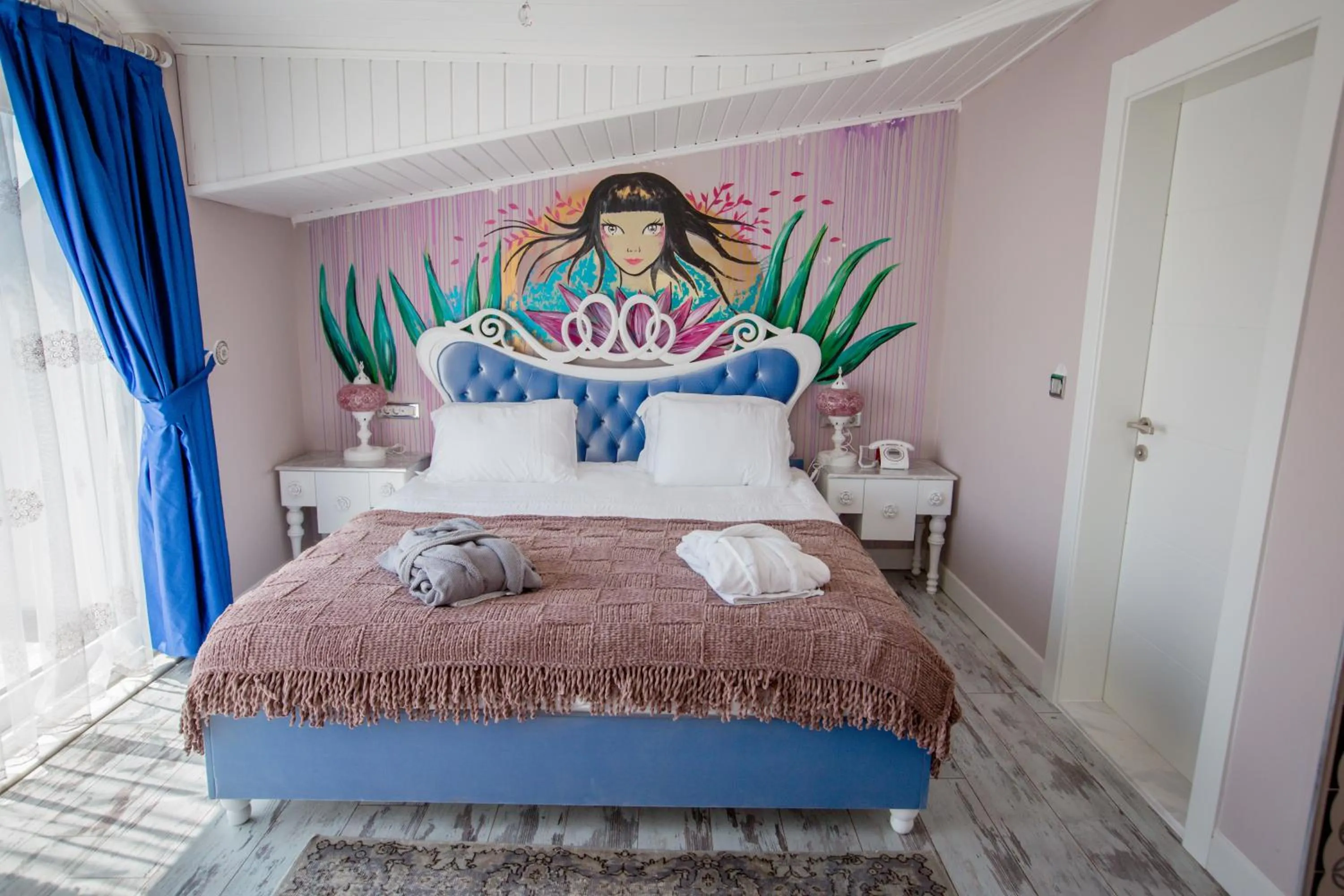 Bedroom, Bed in Limnades Hotel İznik