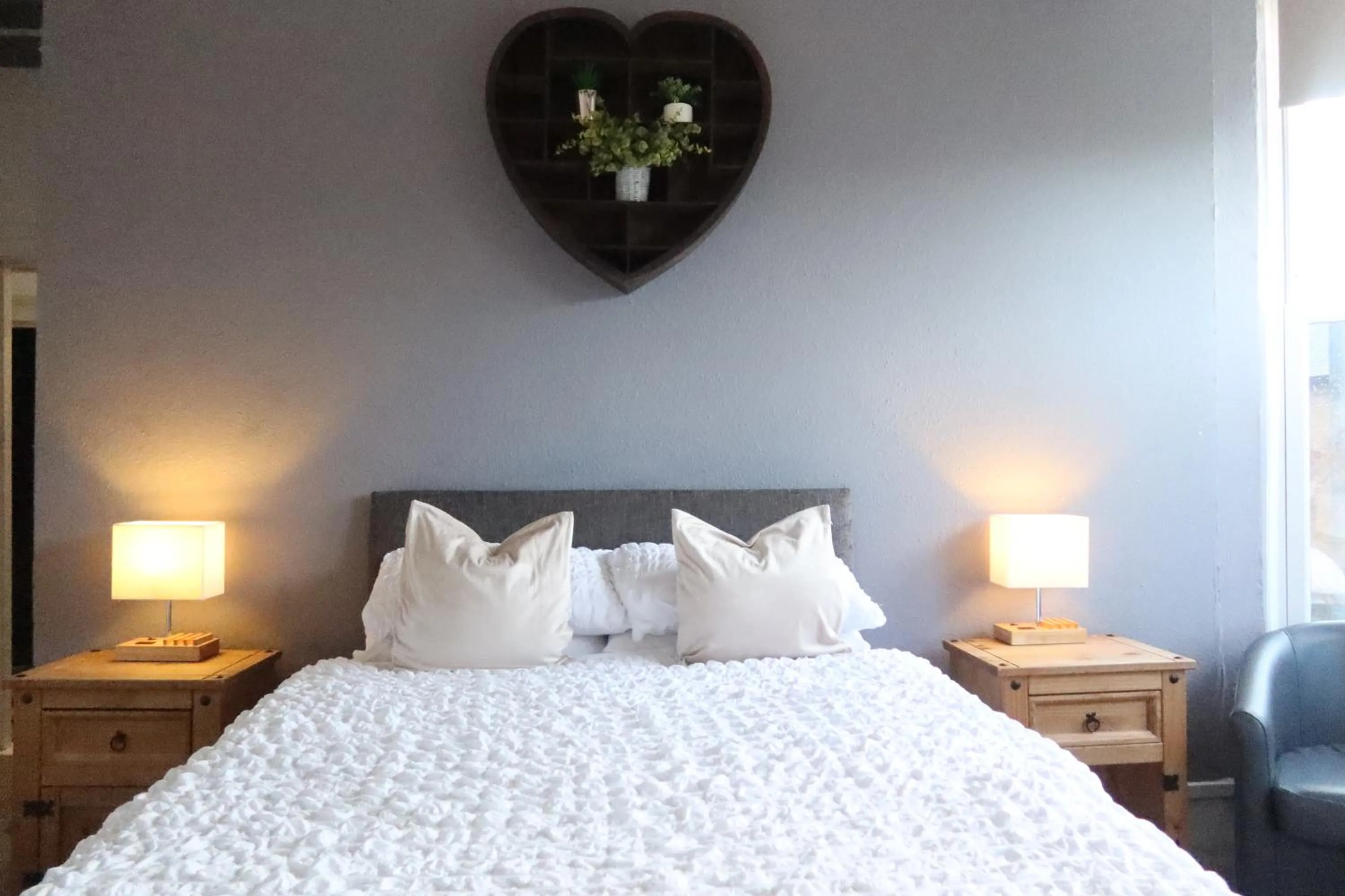 Bed in The Dolphin Hotel & Restaurant