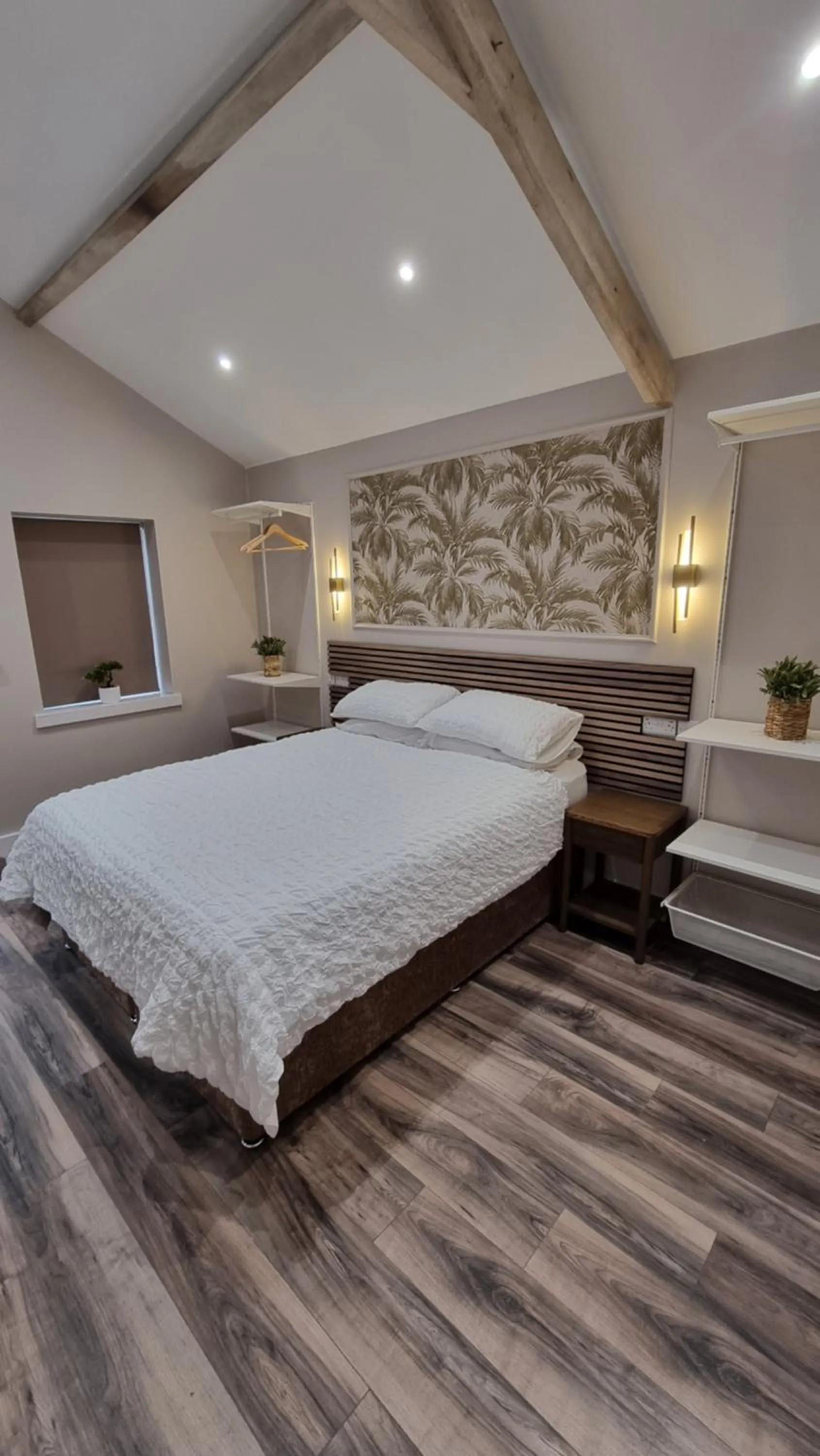 Bed in The Dolphin Hotel & Restaurant