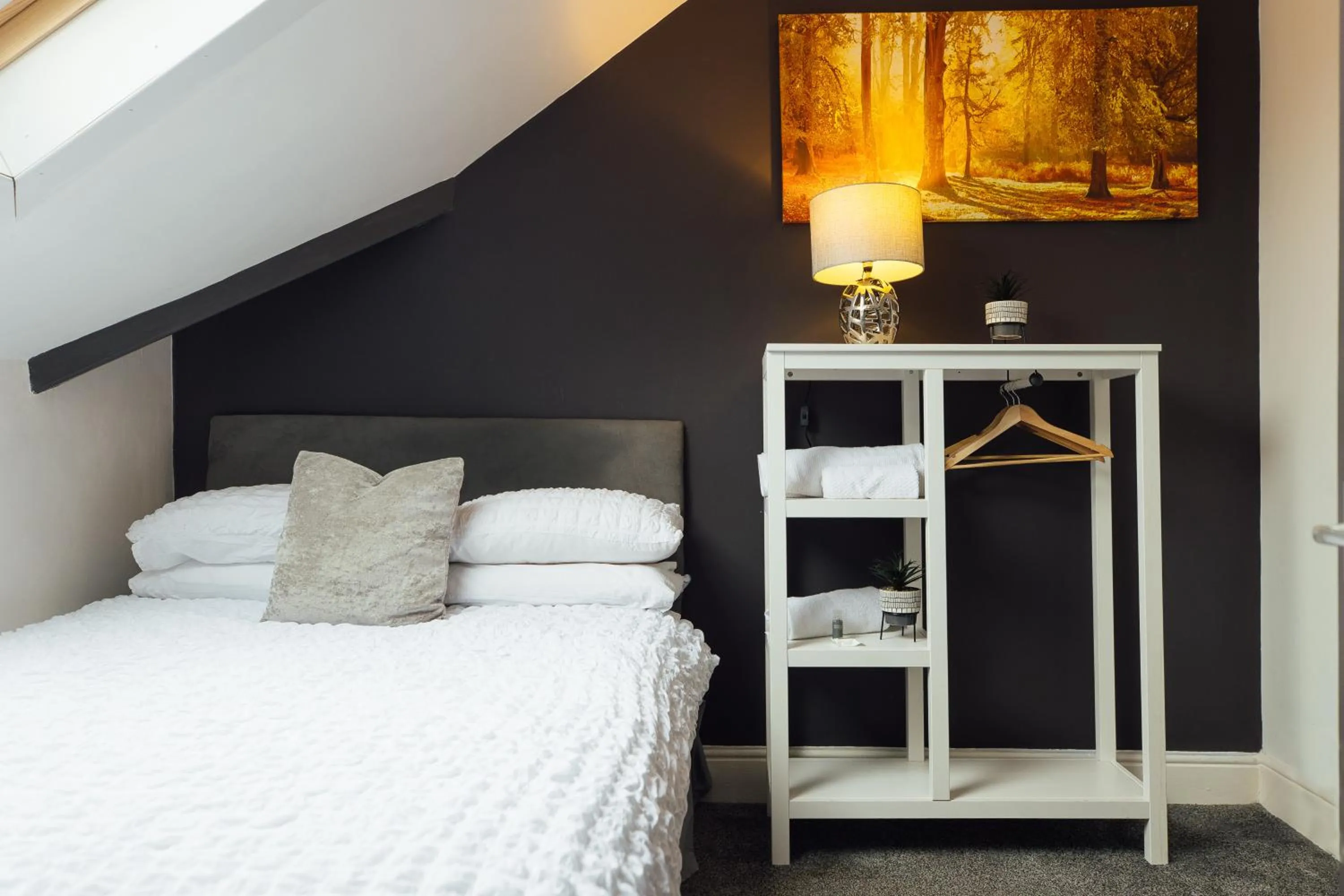 Bed in The Dolphin Hotel & Restaurant