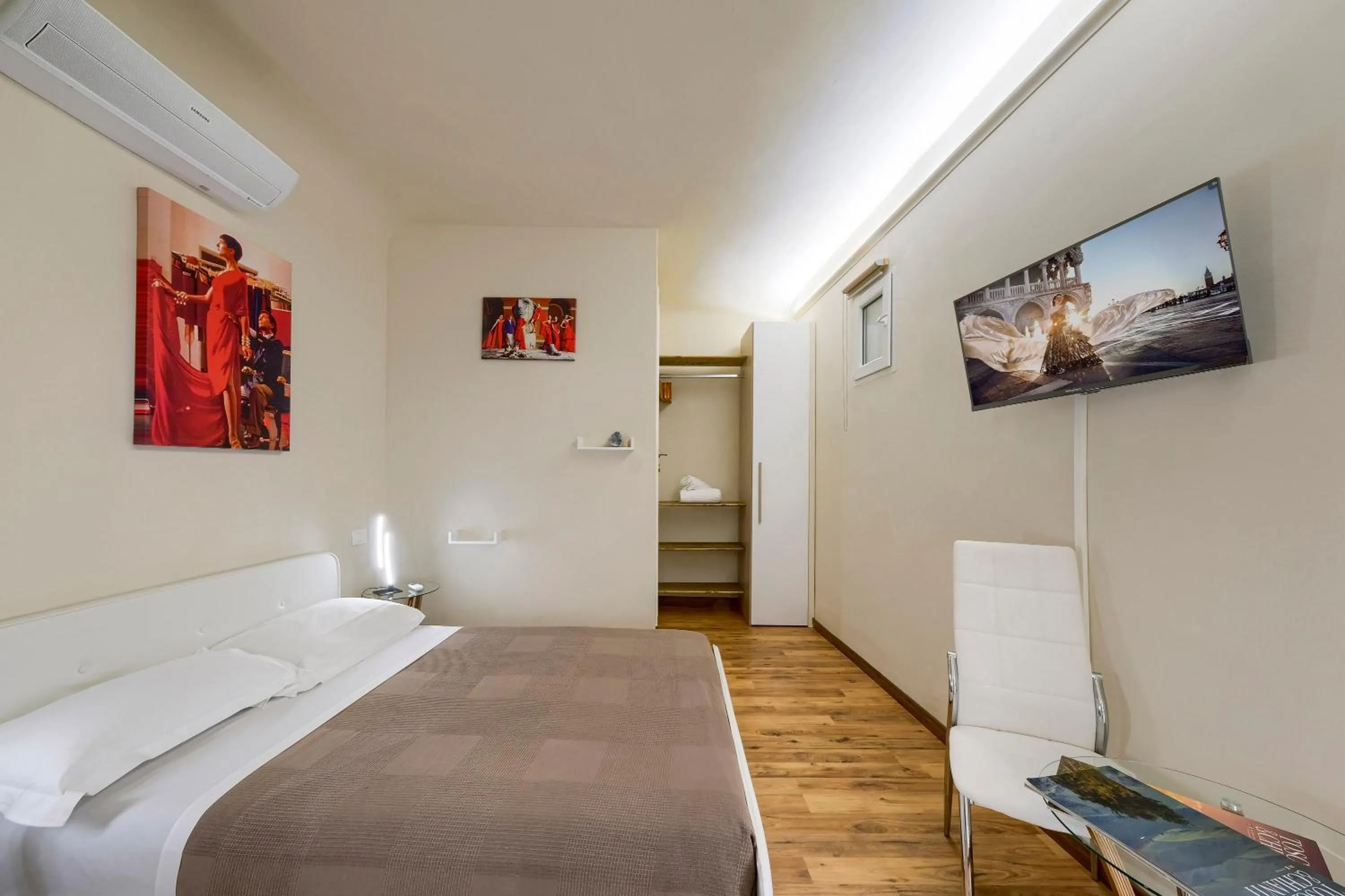 Bedroom, Bed in Home Boutique Santa Maria Novella