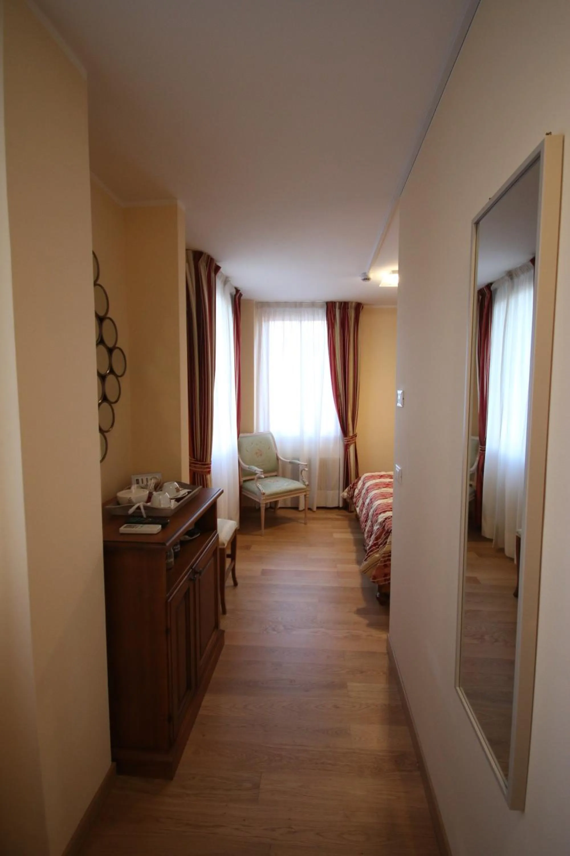 Bedroom, Bed in Hotel Italia