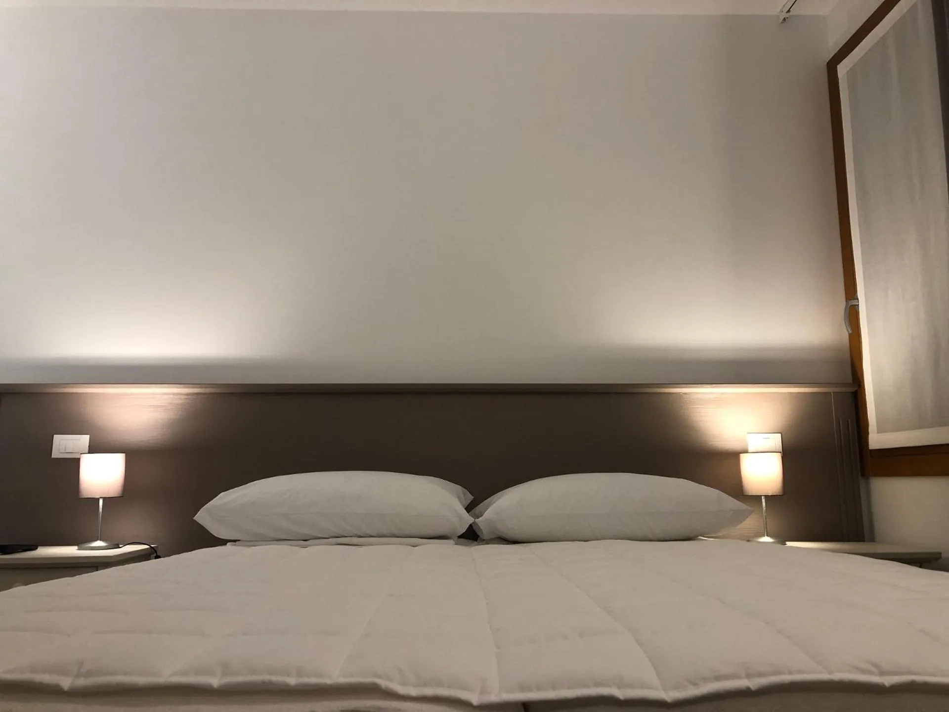 Bed in Hotel Italia