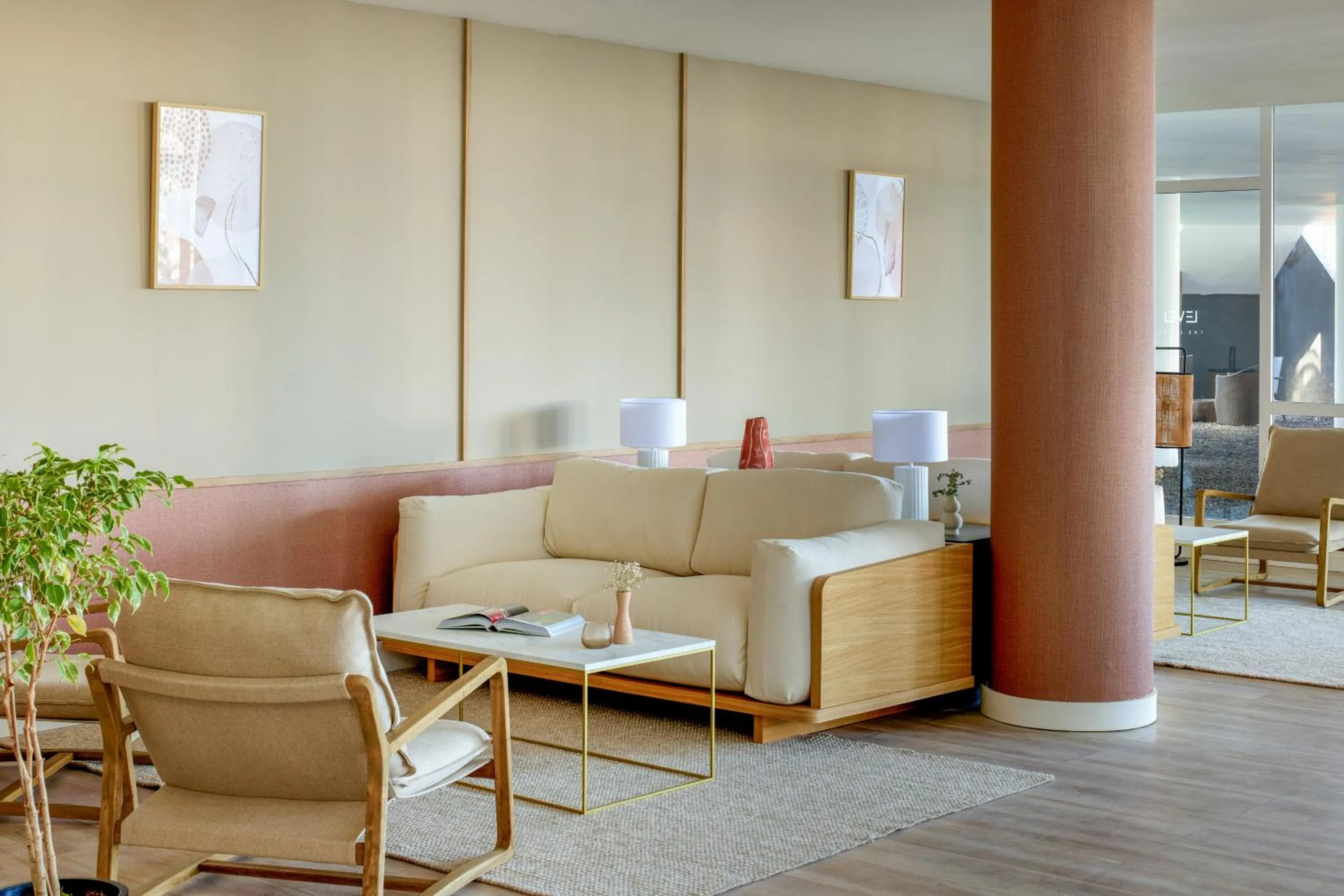 Lounge or bar in Meliá La Palma