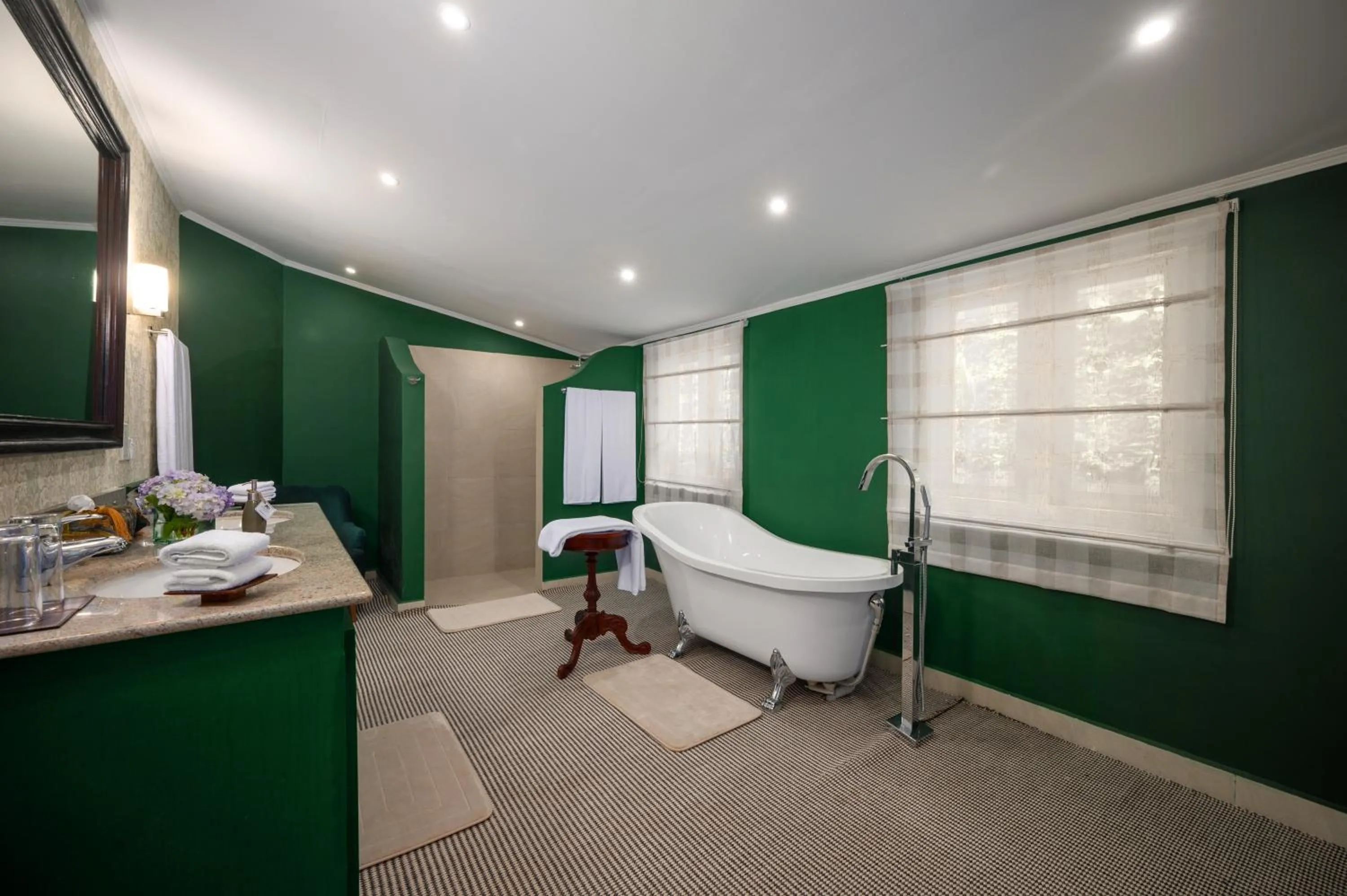 Bathroom in Hill Rise Luxury Villa & Stables by Edwards Collection - Nuwara Eliya