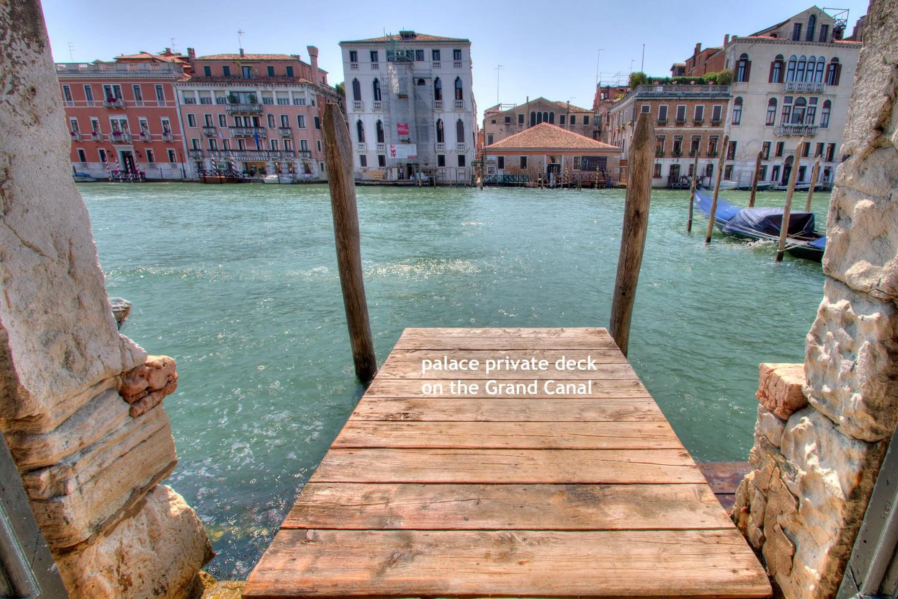 Sea view in TRIBUNO Grand Canal