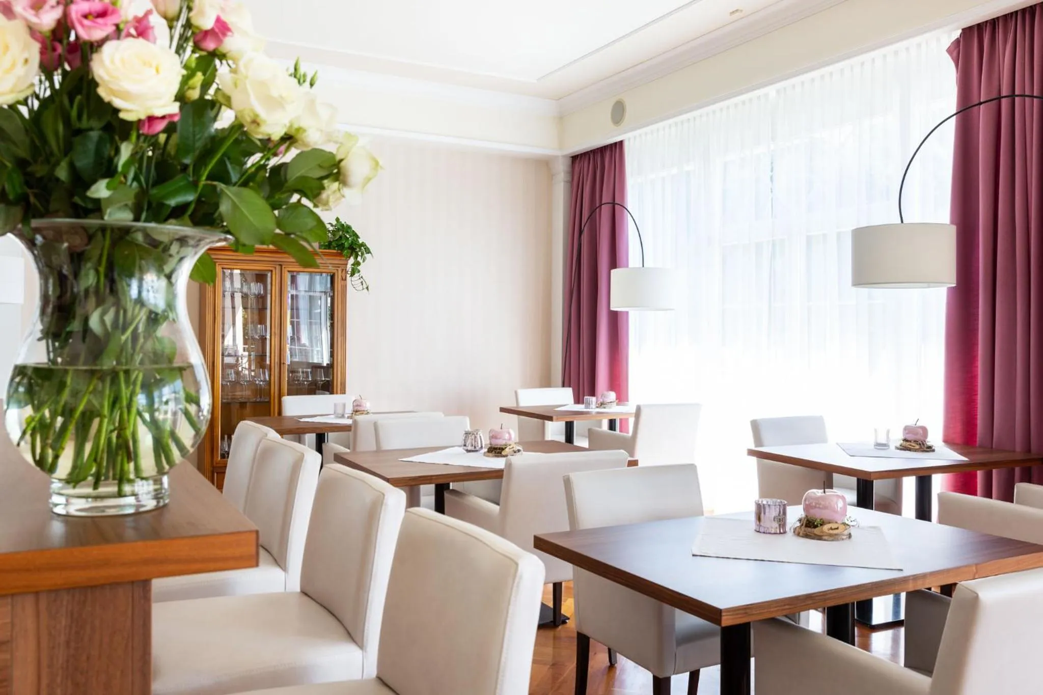 Buffet breakfast in Boutiquehotel Bergvilla