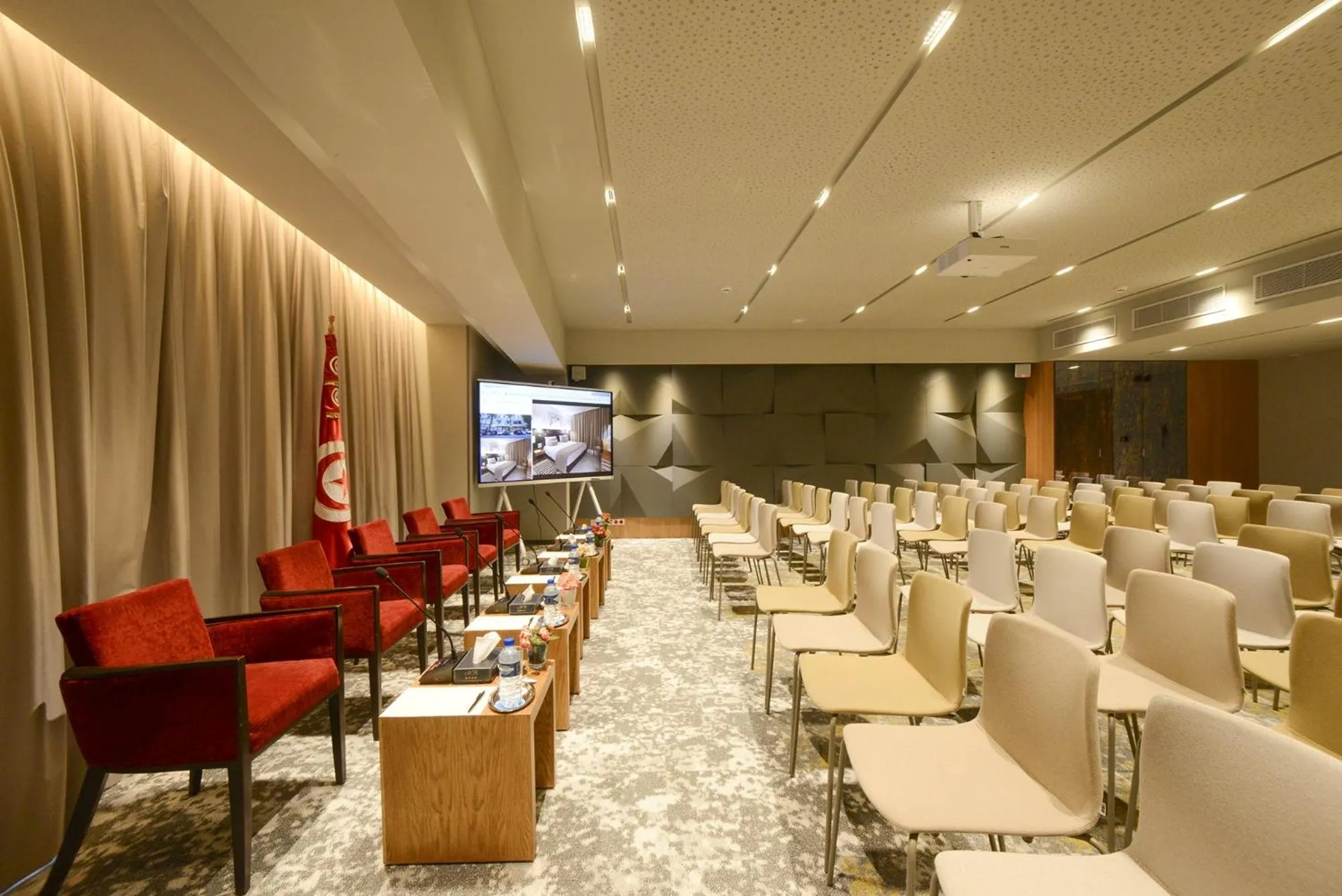 Property building in Hôtel Belvédère Fourati