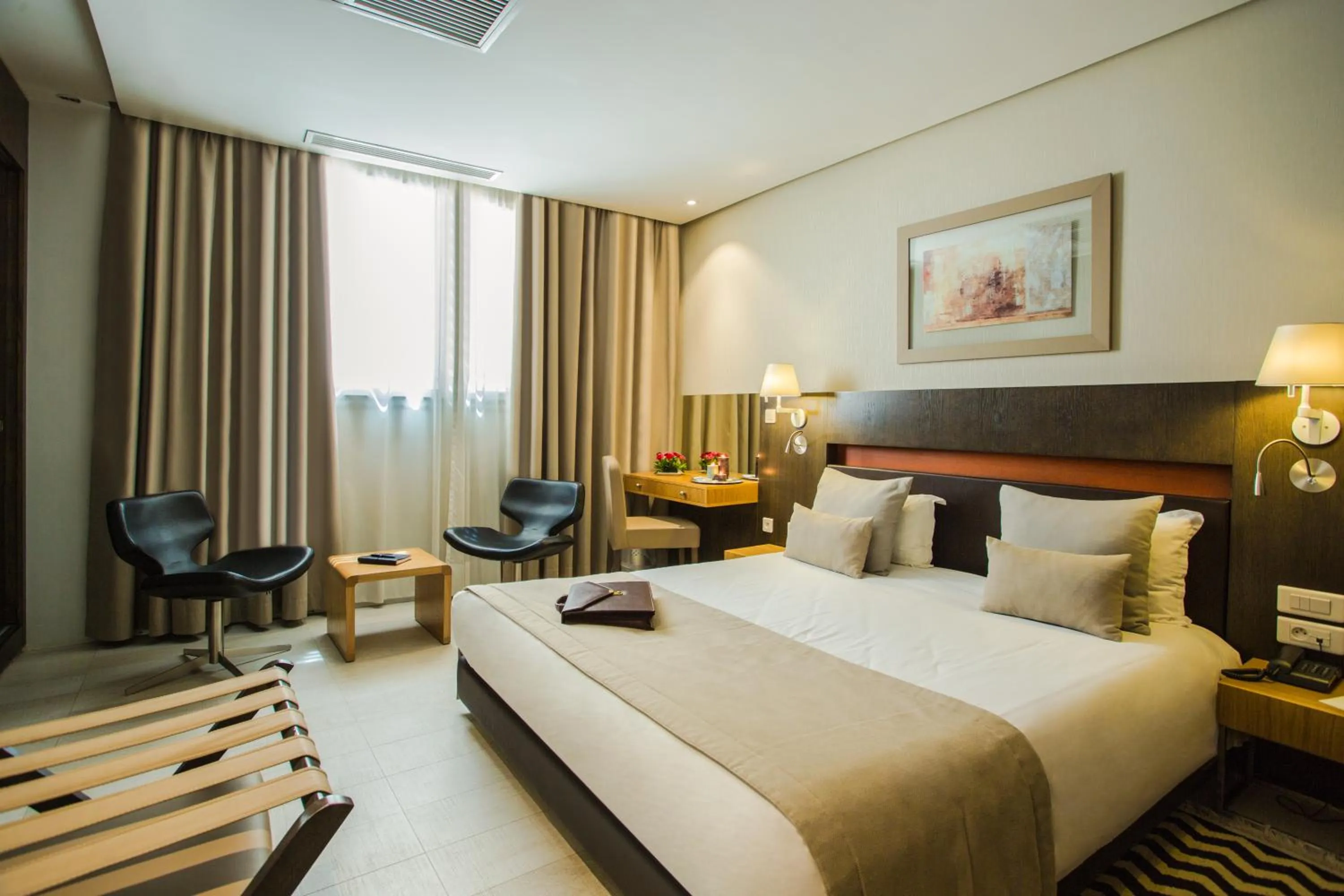 Bedroom, Bed in Hôtel Belvédère Fourati