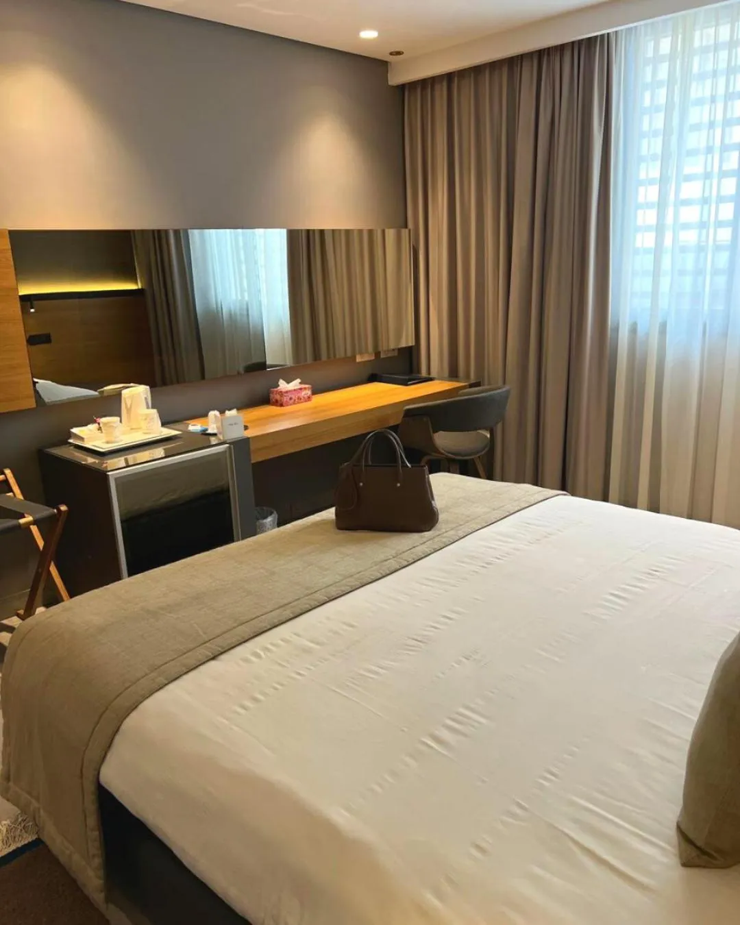 Bedroom, Bed in Hôtel Belvédère Fourati