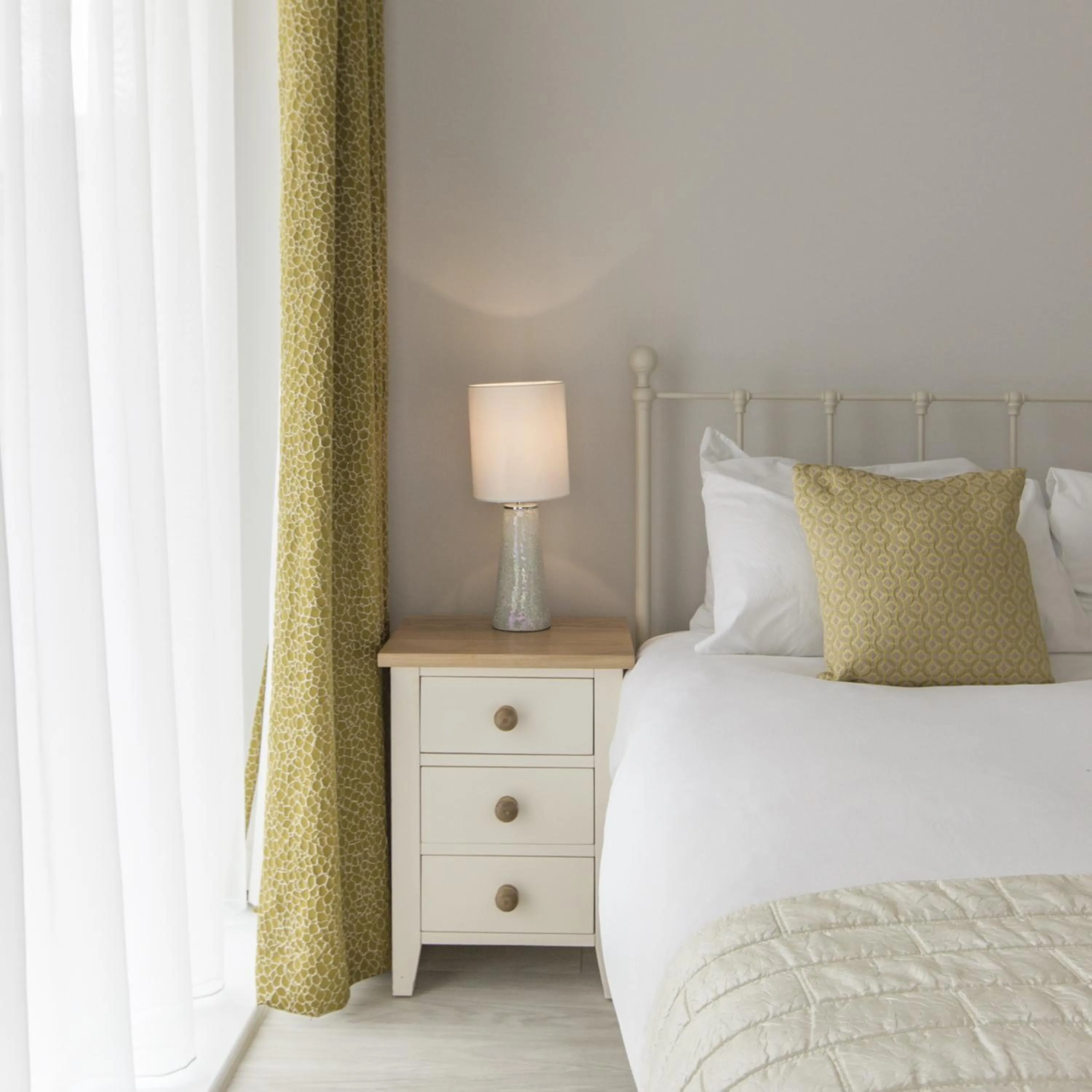 Bedroom, Bed in Citystay Living - Vesta Apartments