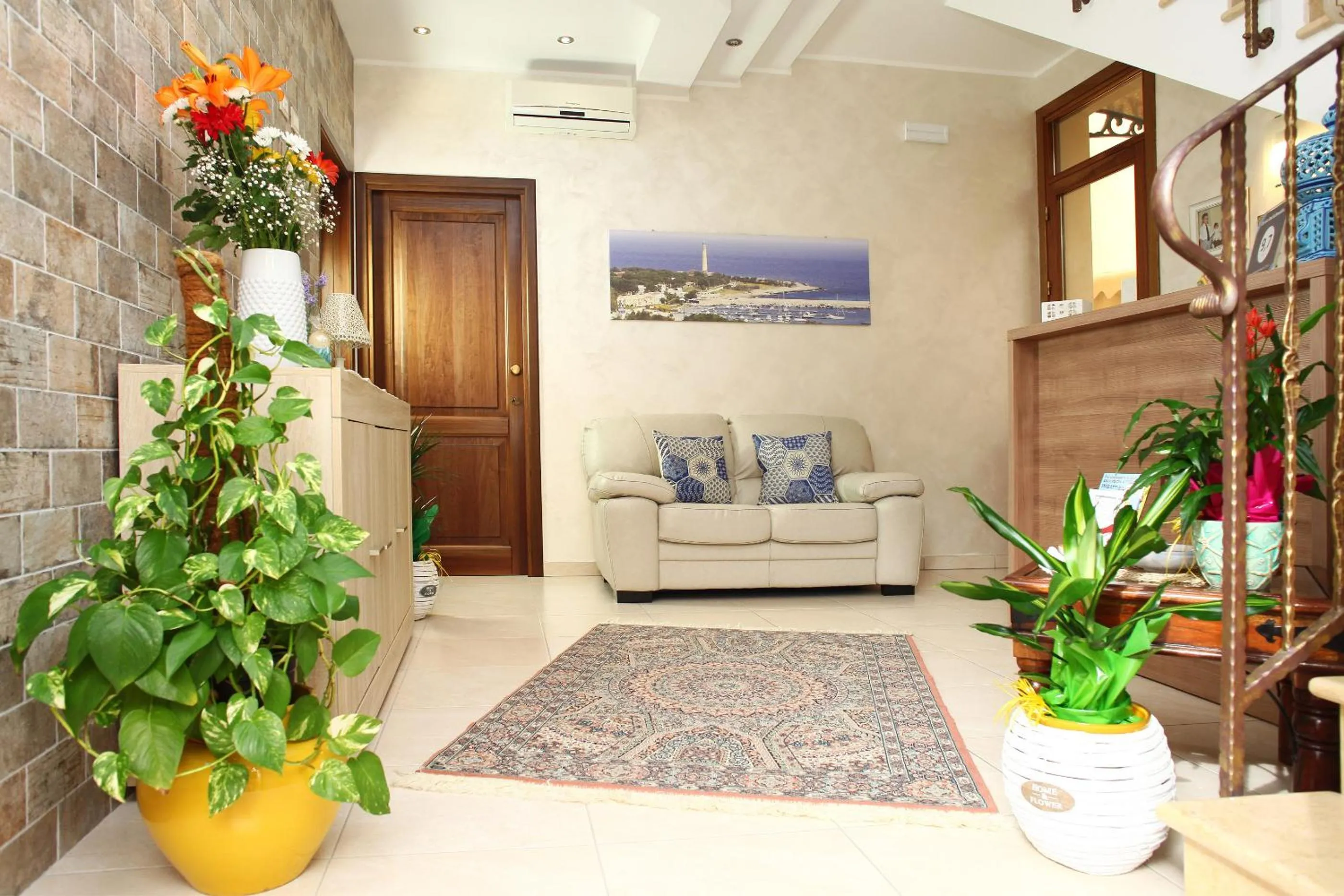 Lobby or reception in Coralia Bed & Breakfast