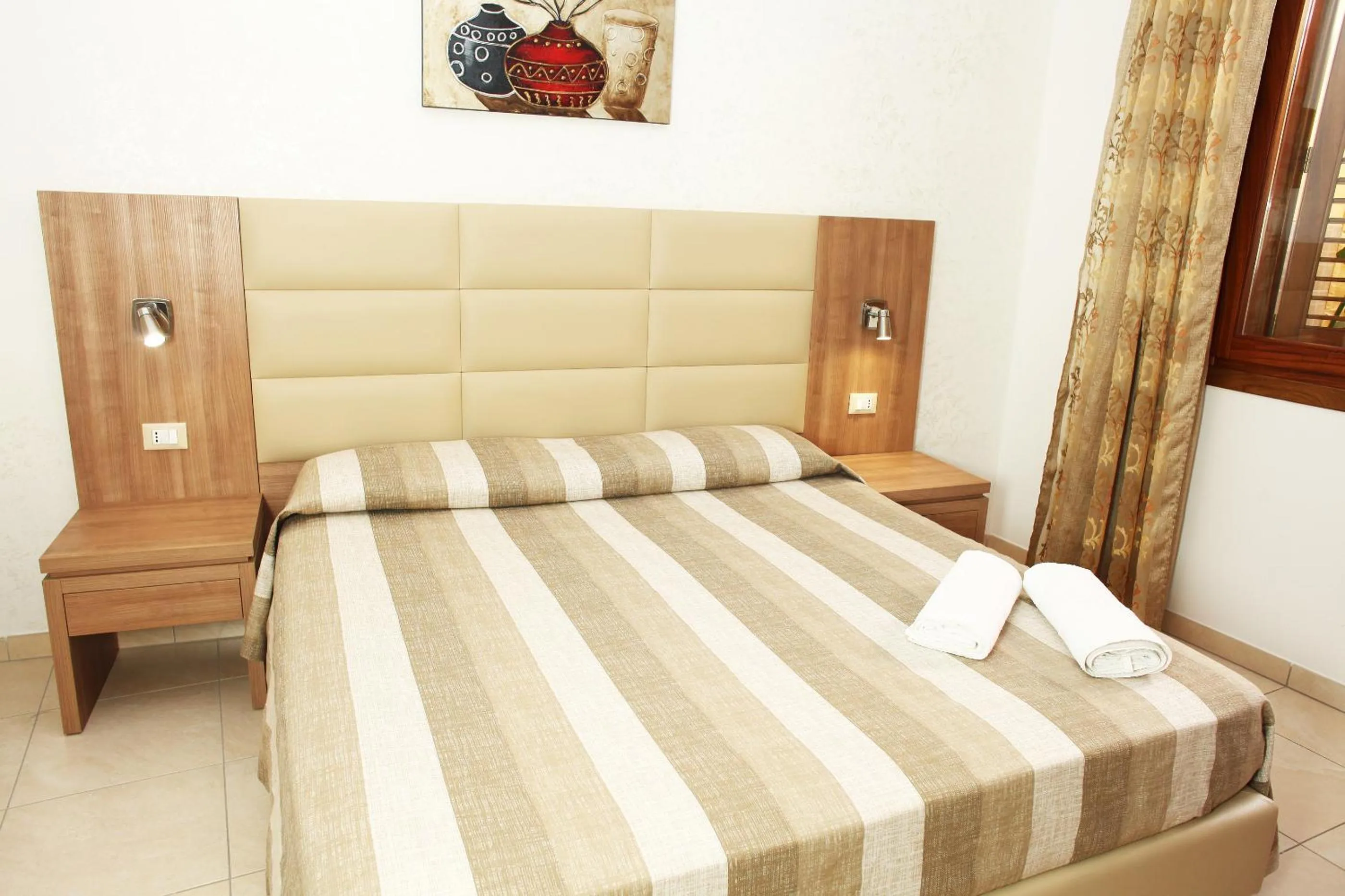 Photo of the whole room, Bed in Coralia Bed & Breakfast