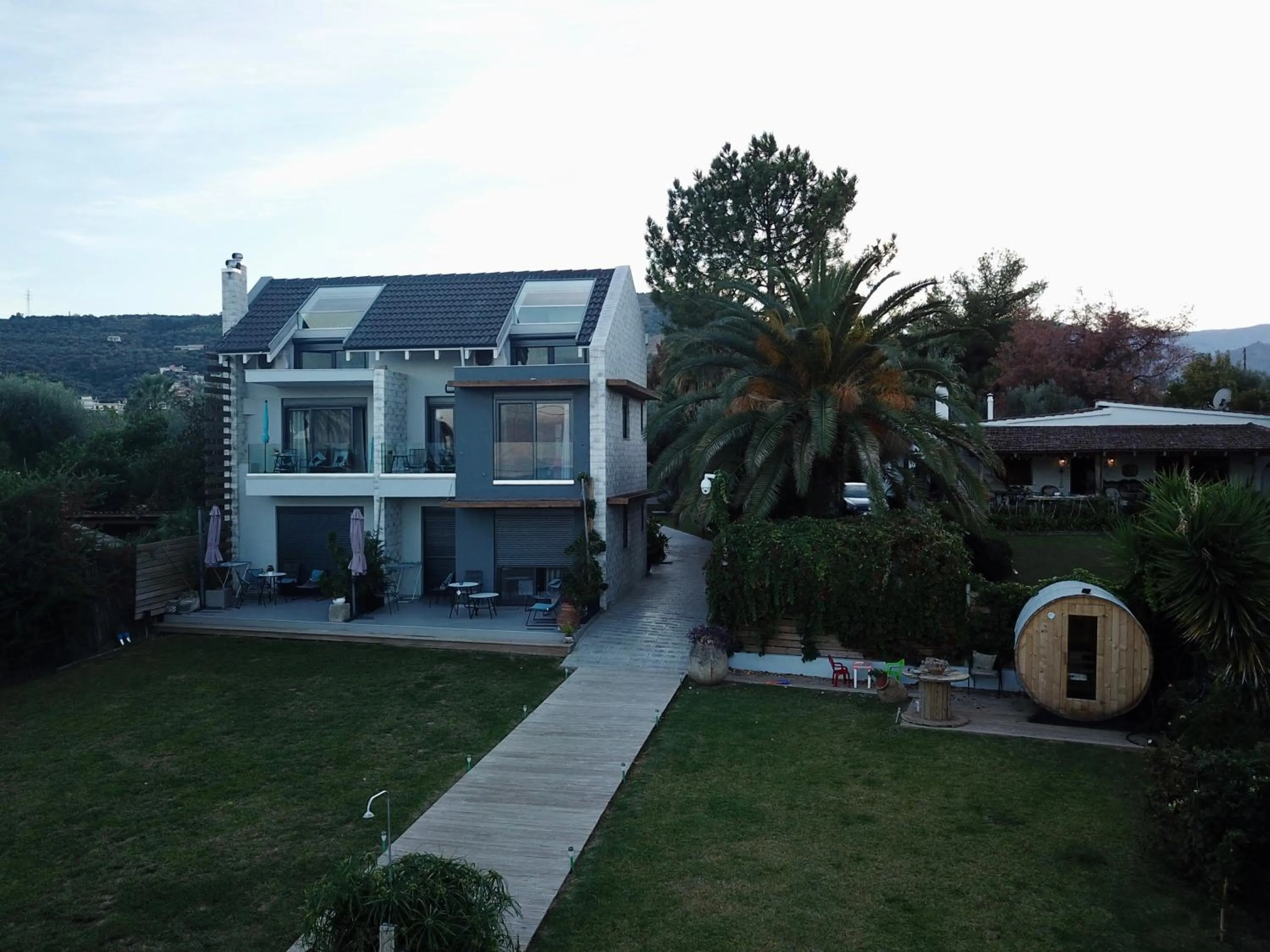 Property building in Seacret Apartments