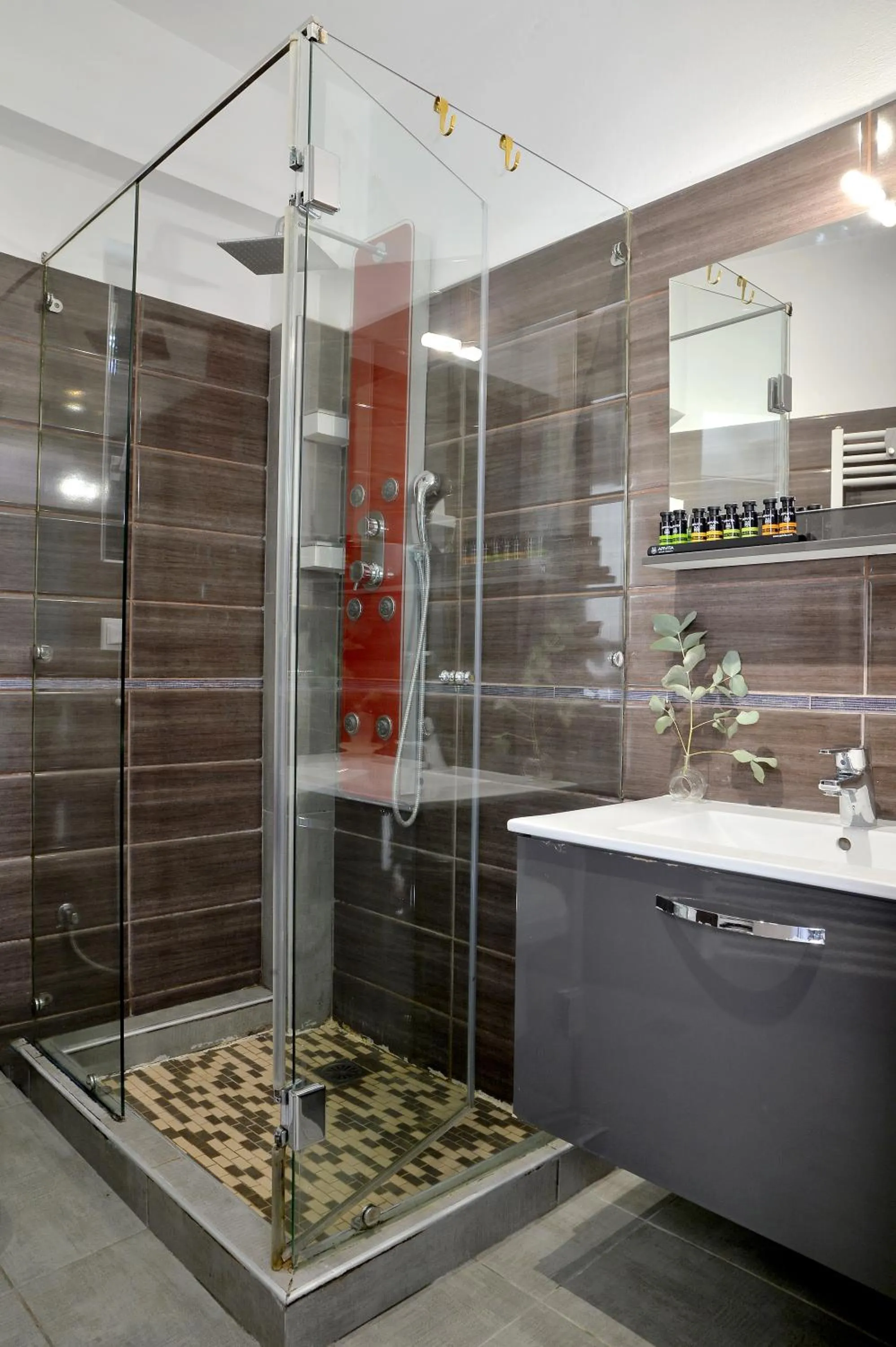 Shower in Seacret Apartments