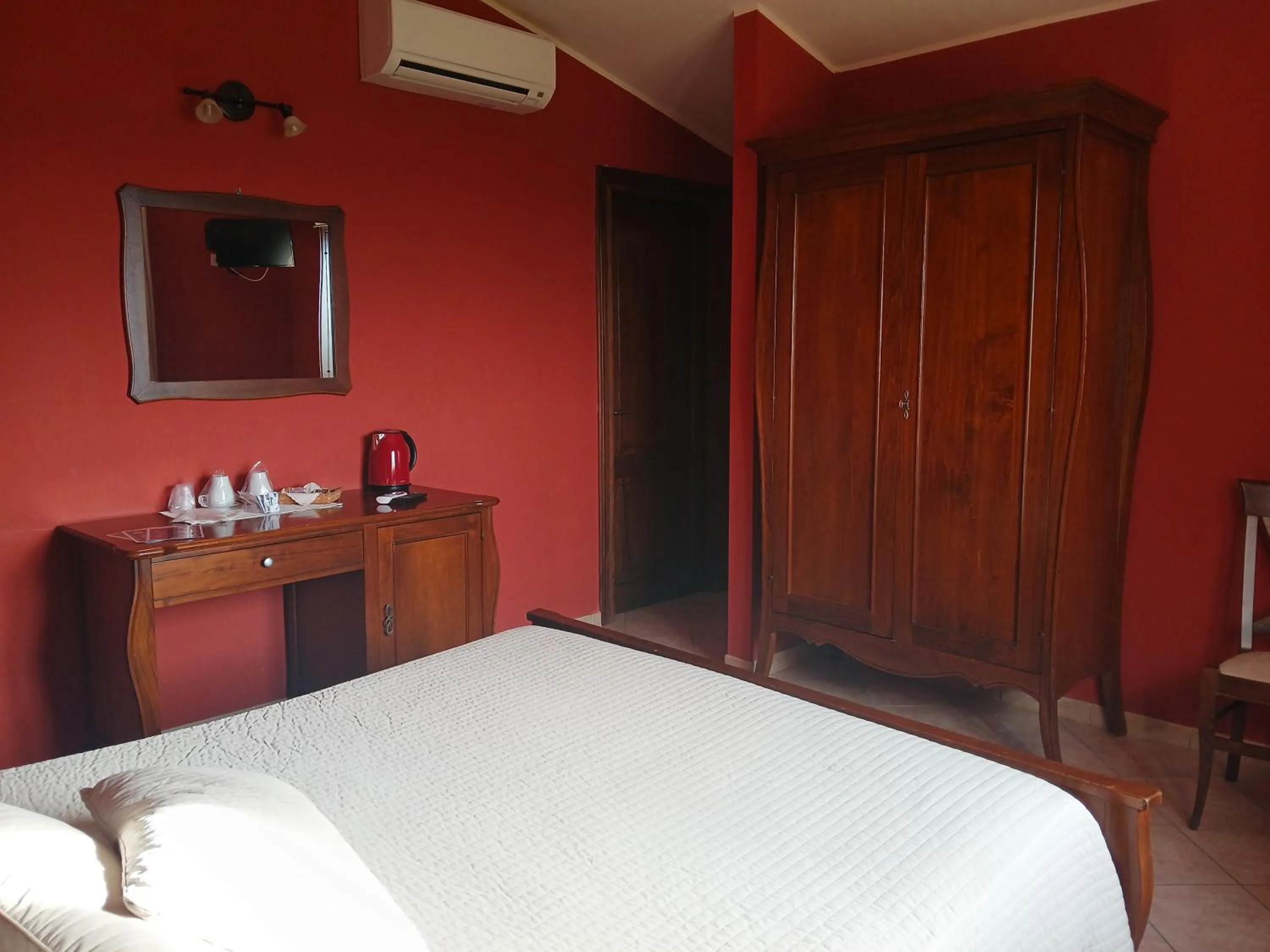 Bedroom, Bed in Villa Klinai