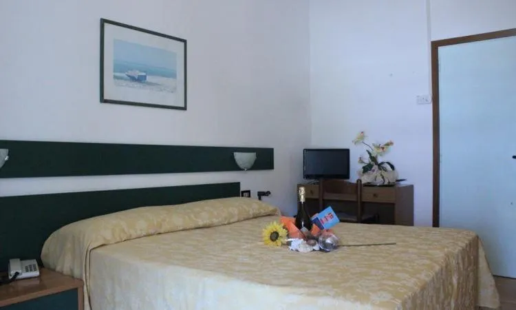 Photo of the whole room in Hotel Rex