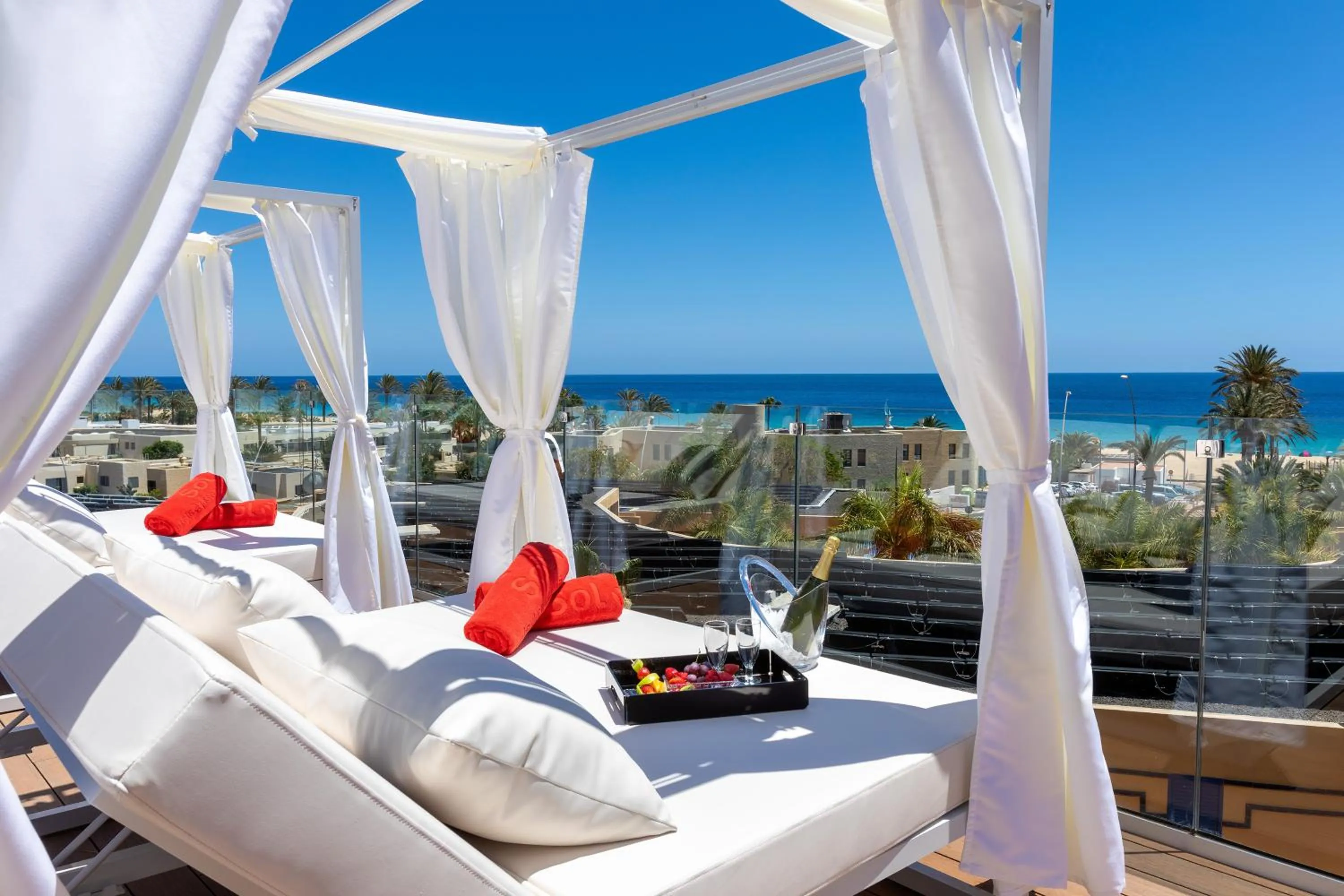 Swimming pool in Sol Fuerteventura Jandia - All Suites