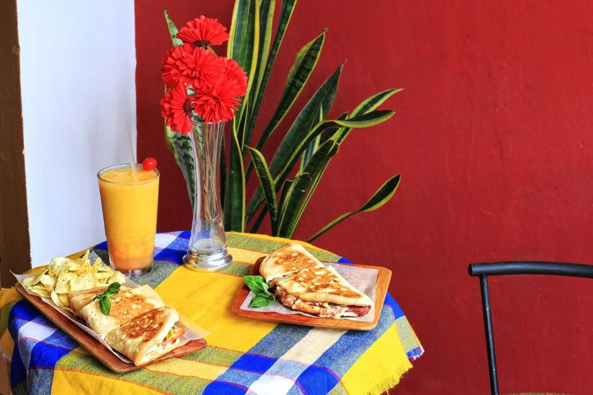 Food in Hotel Plaza Yat Balam