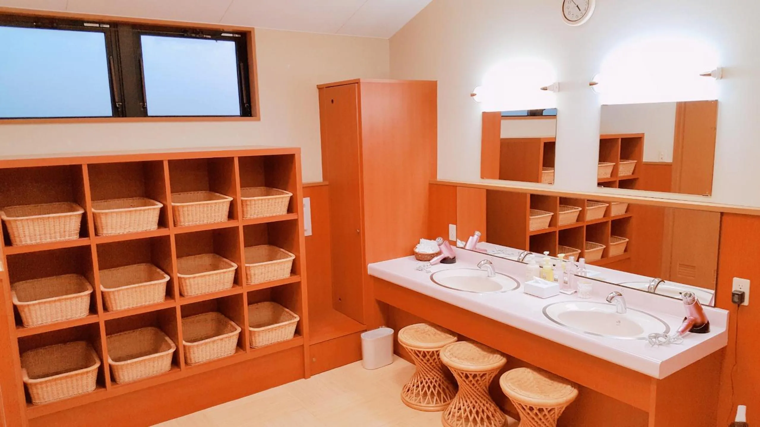 Public Bath, Bathroom in Hotel Familio Sadoaikawa